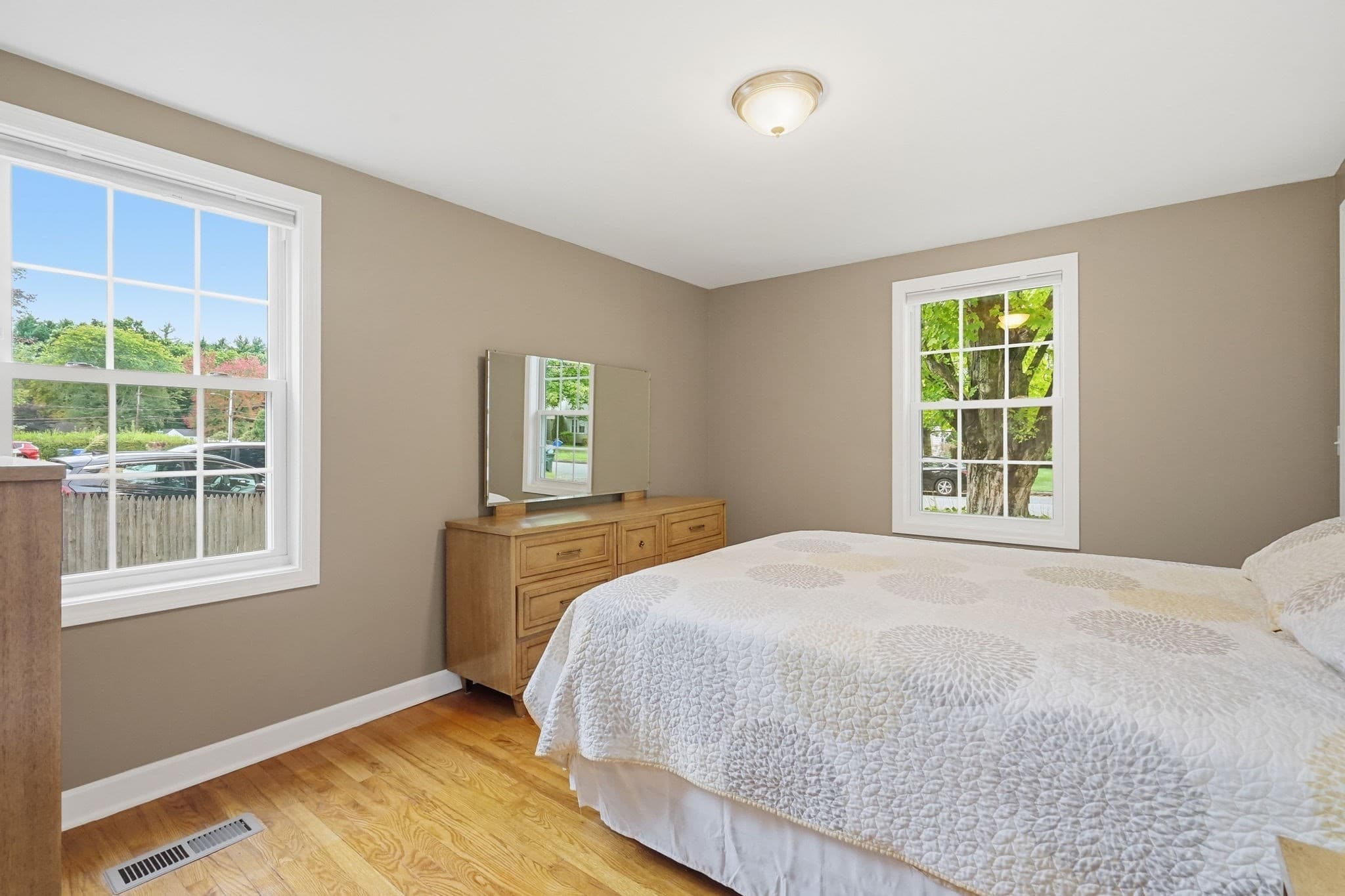 Single Family Residence at 43 Pine Acre Rd, Springfield MA 01129, Springfield, photo 31 of 40
