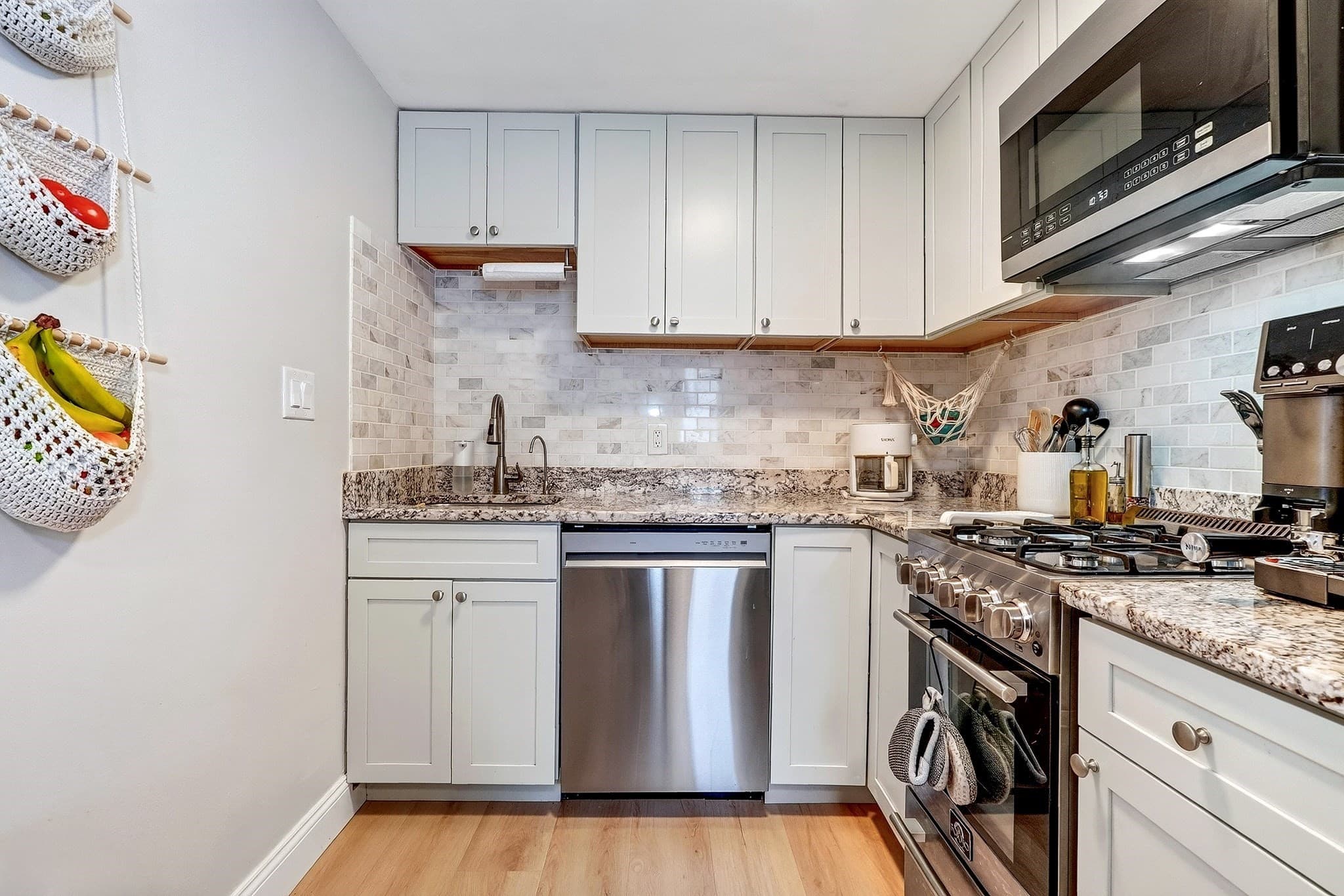 Condominium at 63 Neillian Way # 63, Bedford MA 01730, Bedford, photo 8 of 23