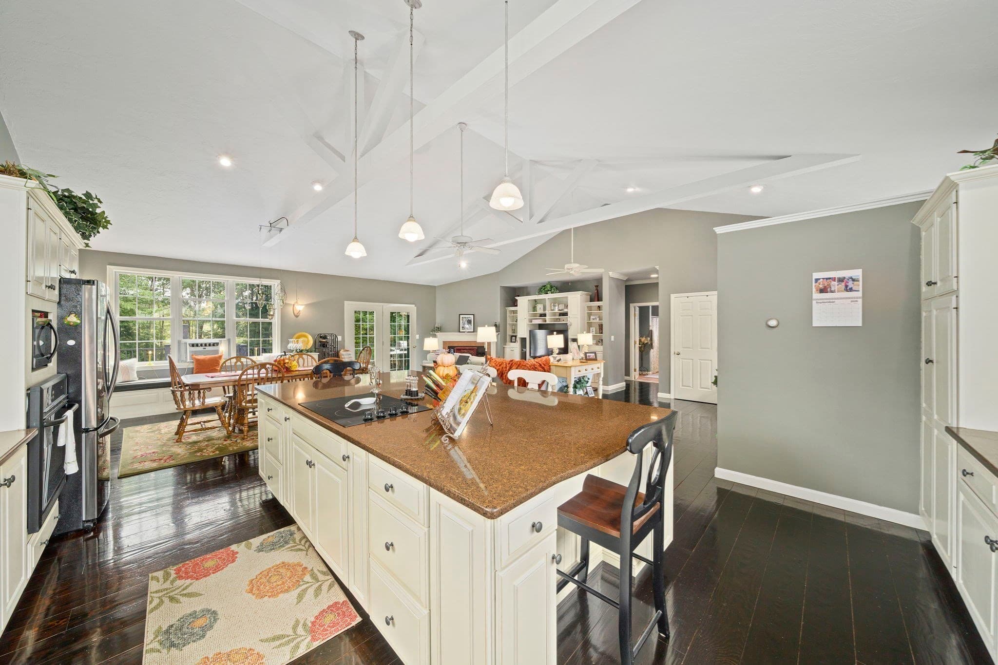 Single Family Residence at 12 Carolyn Ct, Swansea MA 02777, Swansea, photo 7 of 40