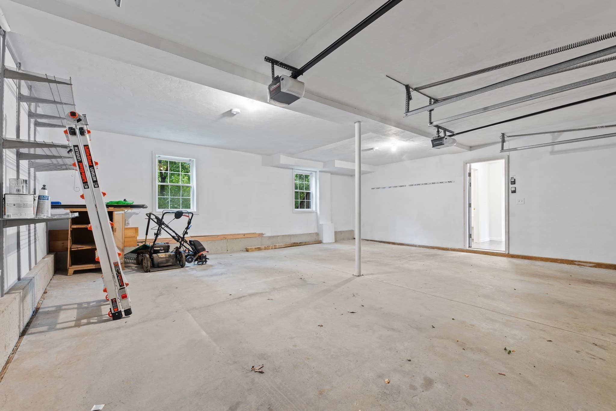 Single Family Residence at 15 Tory Fort Ln, Worcester MA 01602, Worcester, photo 27 of 29