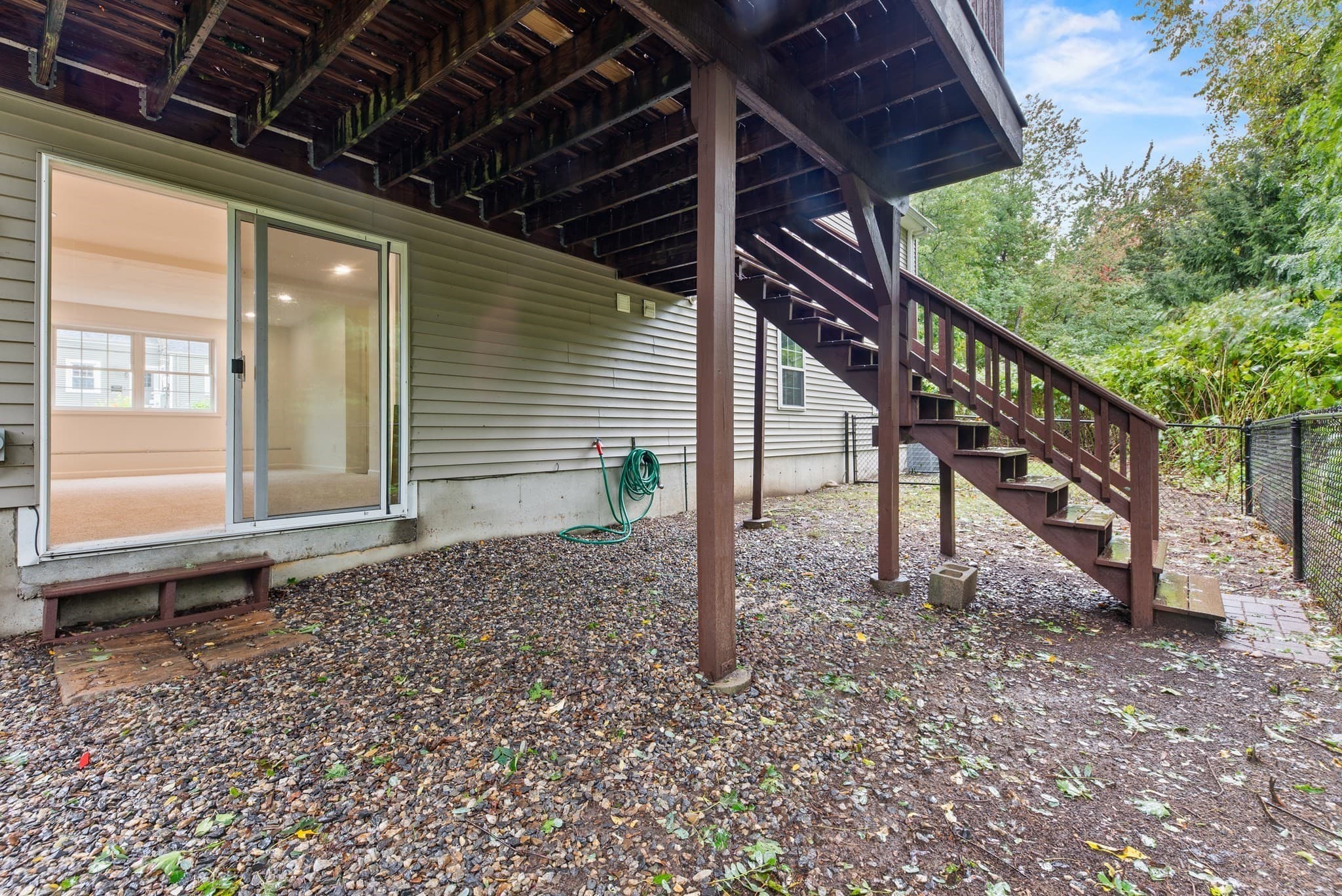 Single Family Residence at 15 Tory Fort Ln, Worcester MA 01602, Worcester, photo 5 of 29