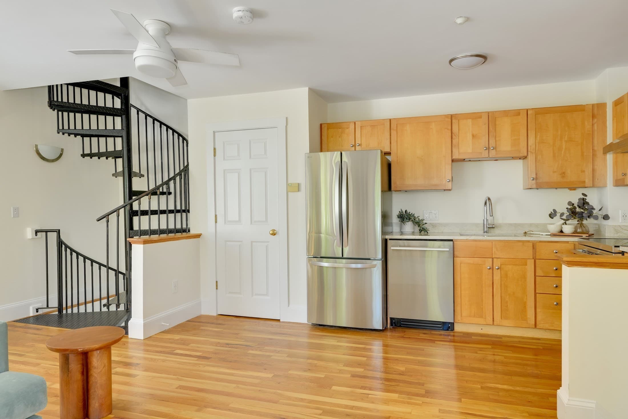Condominium at 411 Norfolk Street, Somerville MA 02143, Somerville, photo 11 of 26