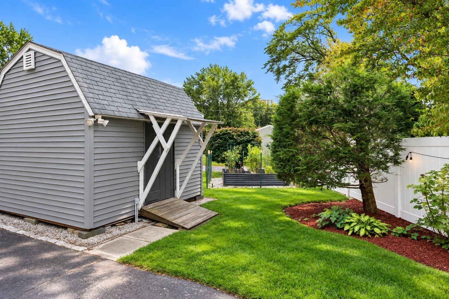 Single Family Residence at 12 Kennedy Rd, Bellingham MA 02019, Bellingham, photo 23 of 25