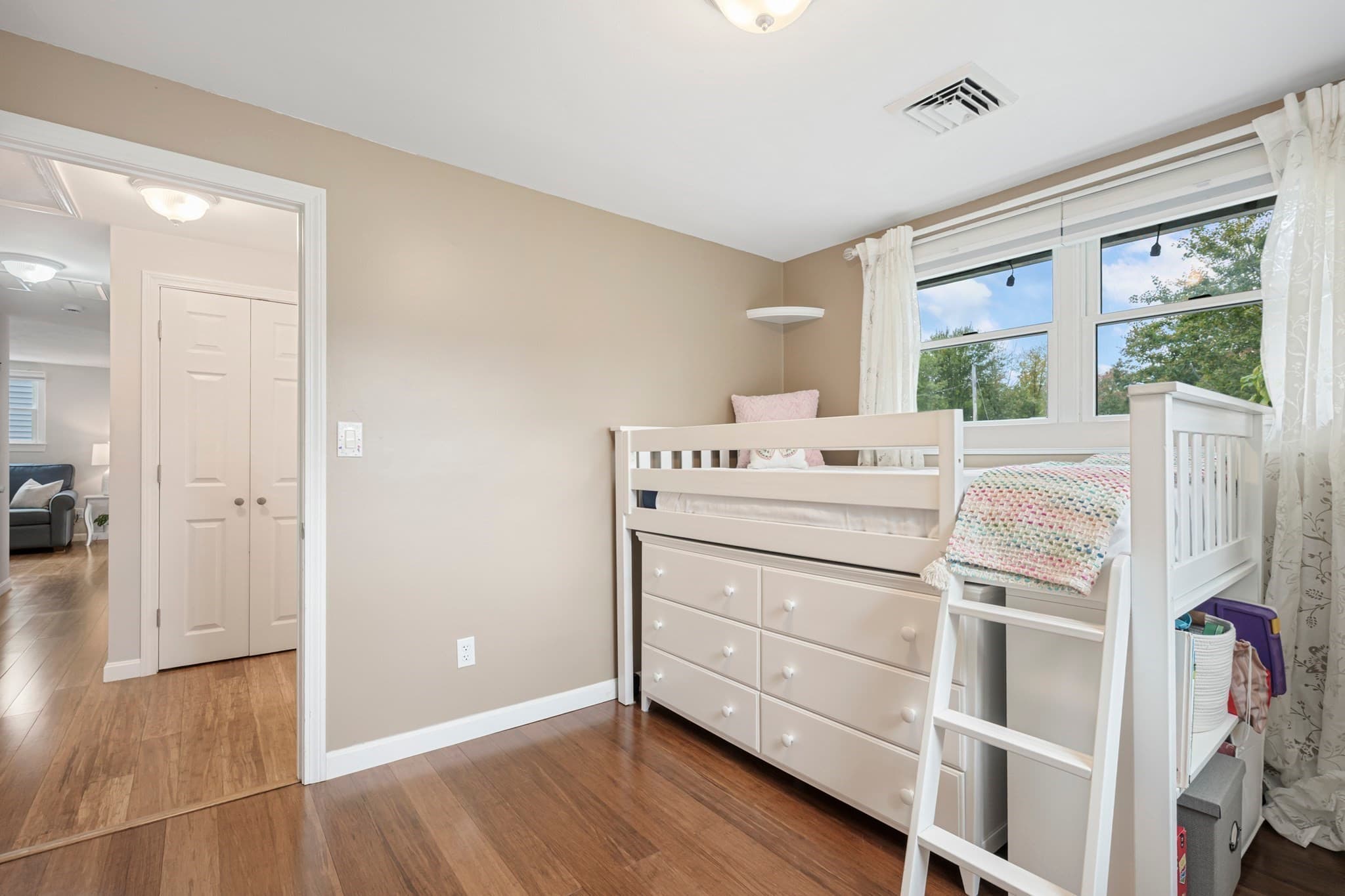 Single Family Residence at 12 Kennedy Rd, Bellingham MA 02019, Bellingham, photo 16 of 25