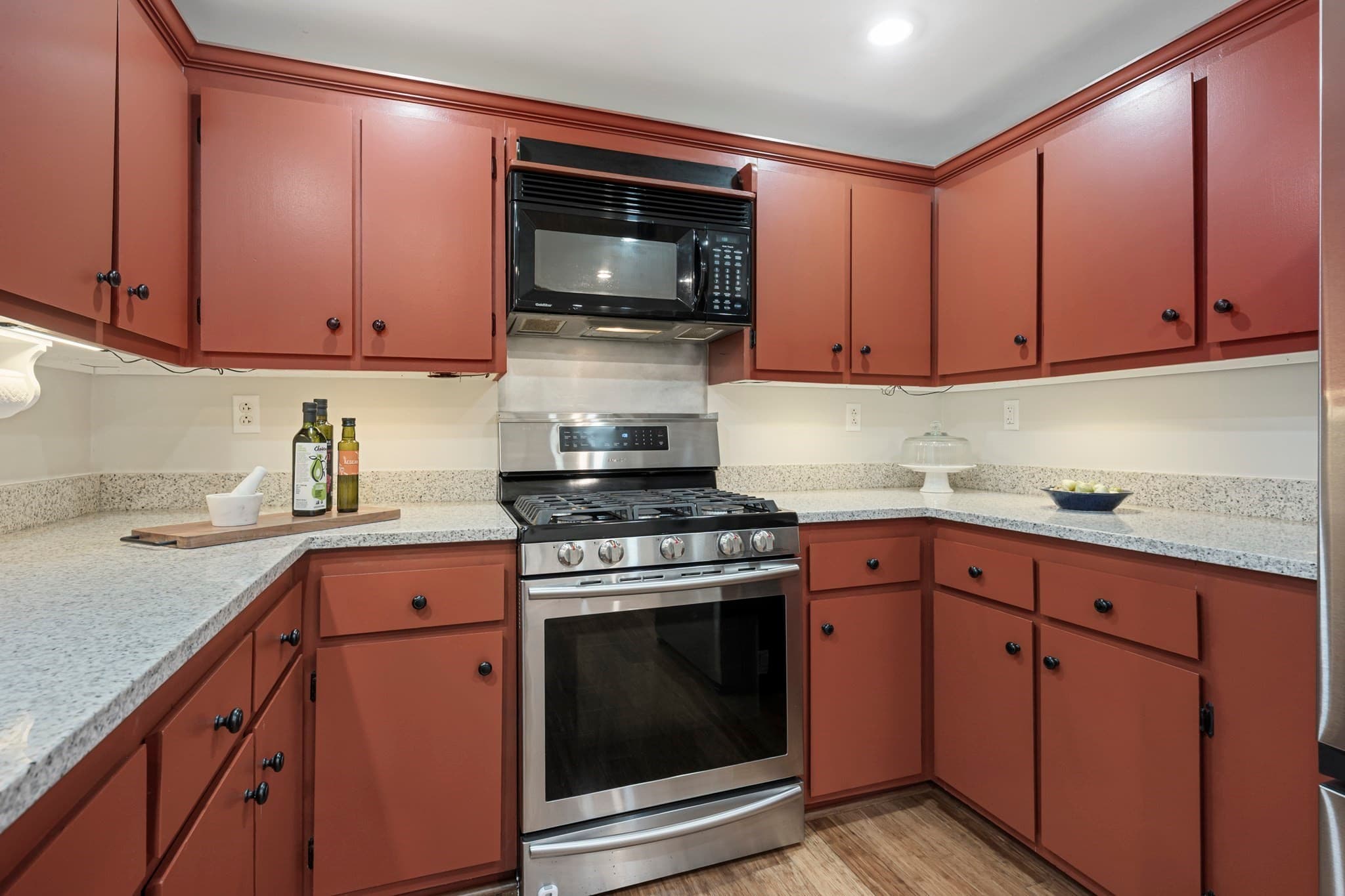 Single Family Residence at 12 Kennedy Rd, Bellingham MA 02019, Bellingham, photo 10 of 25