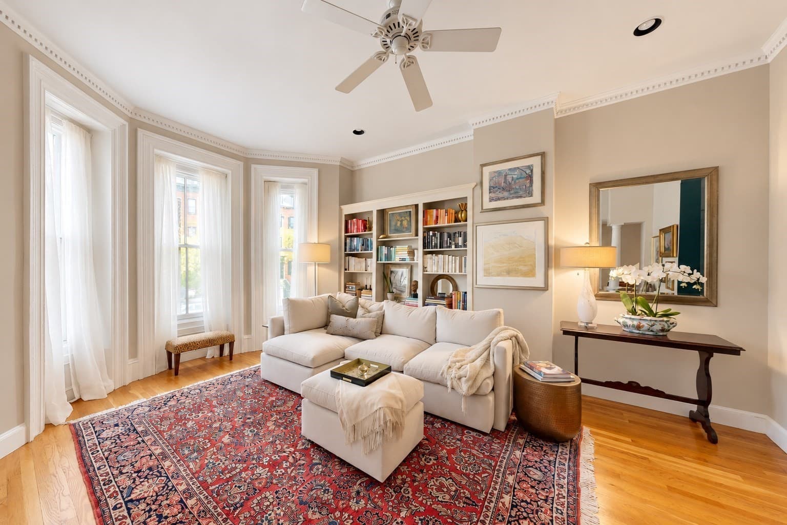 Condominium at 499 Columbus Ave # 3, Boston MA 02118, Boston, photo 2 of 16