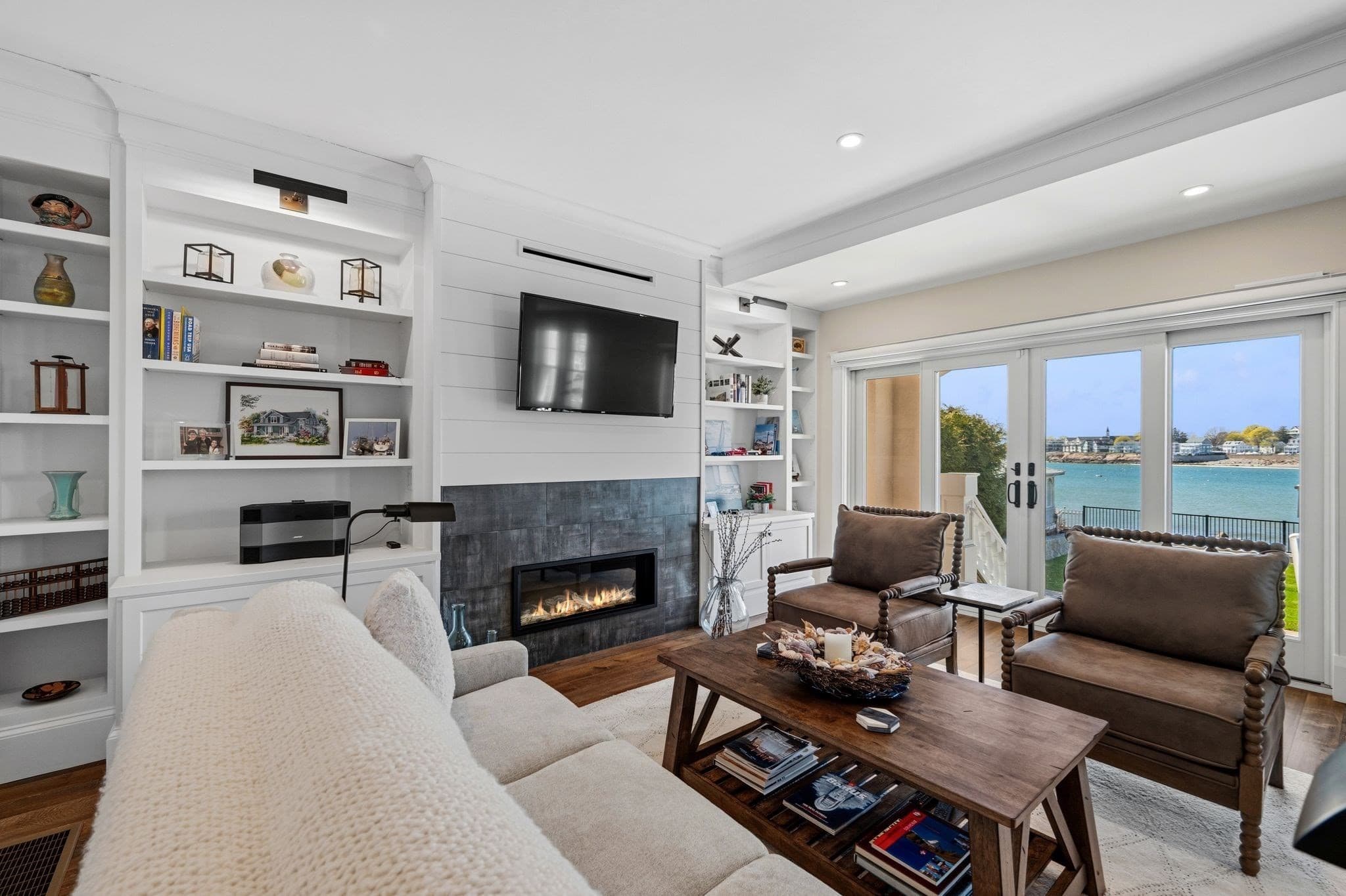 Condominium at 19 Lincoln House Point # 19, Swampscott MA 01907, Swampscott, photo 32 of 42