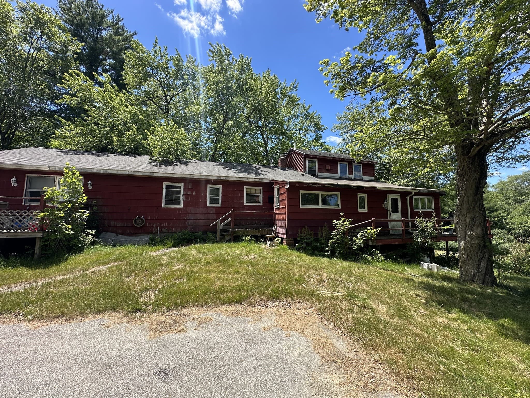Single Family Residence at 23 North St, Upton MA 01568, Upton, photo 2 of 20