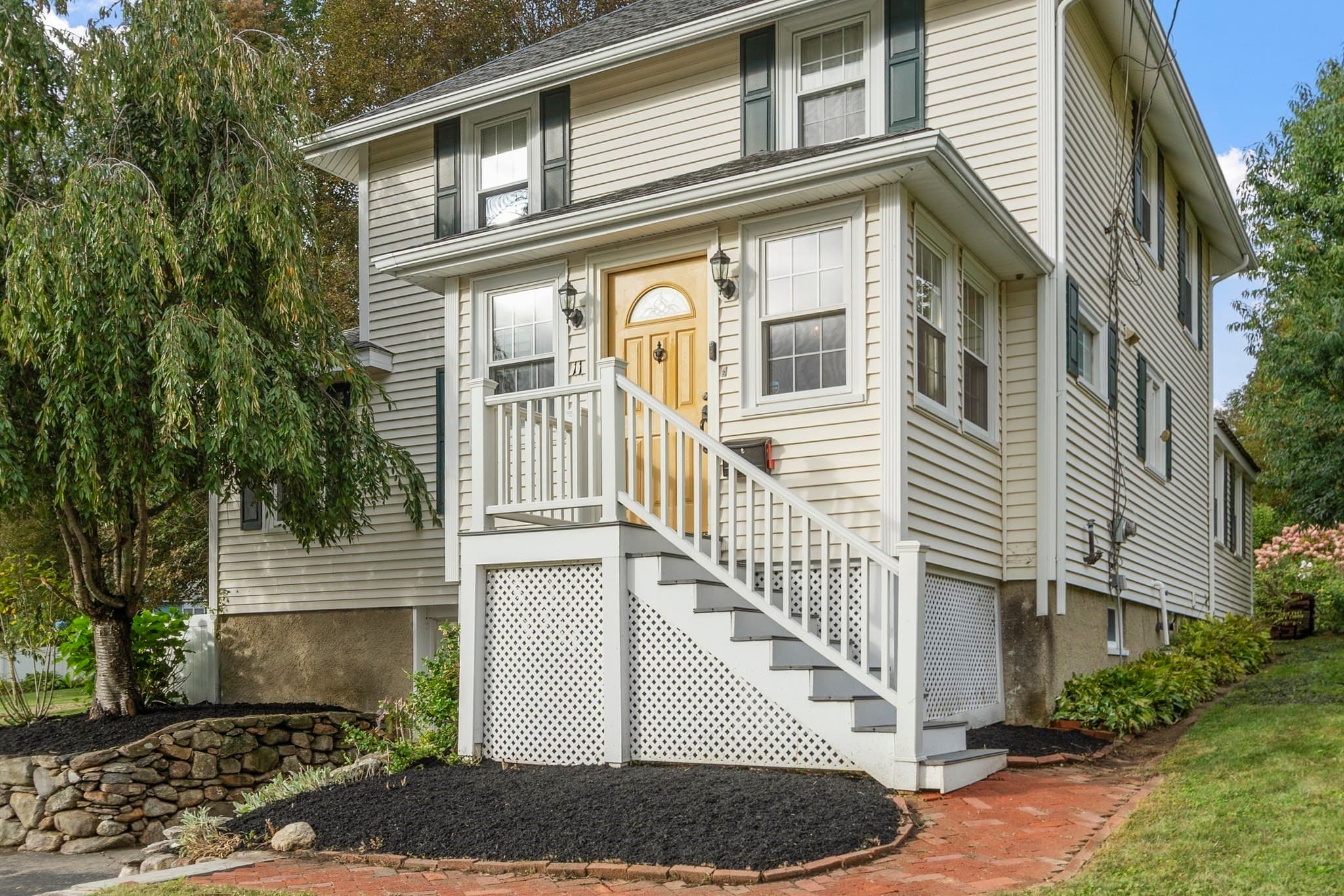 Single Family Residence at 11 Mayfield Road, Gardner MA 01440, Gardner, photo 2 of 42