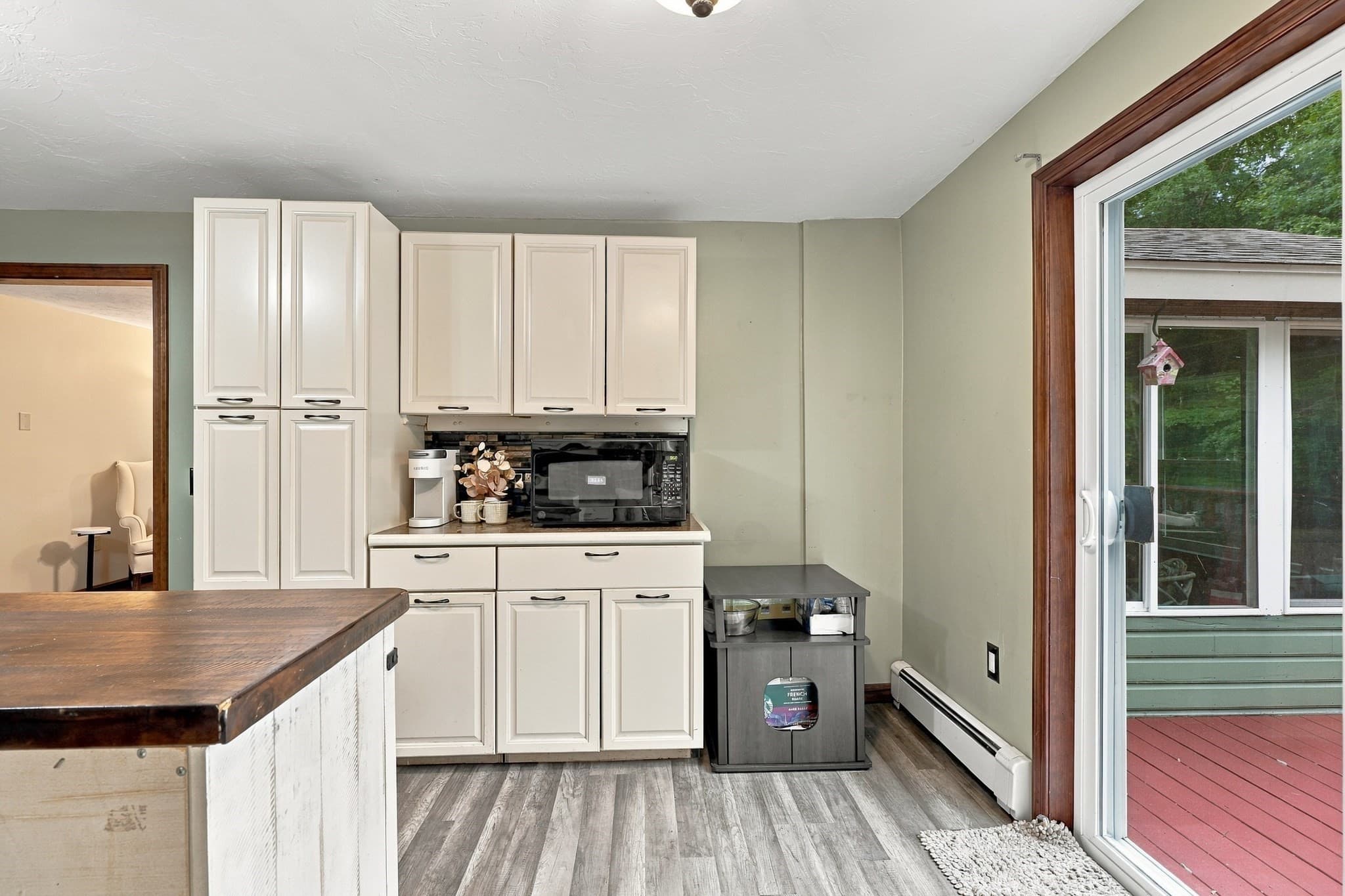 Single Family Residence at 10 Garrison Heights Drive, Oxford MA 01540, Oxford, photo 10 of 37