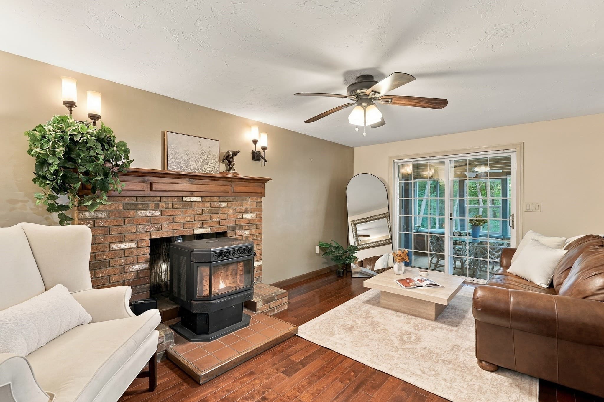 Single Family Residence at 10 Garrison Heights Drive, Oxford MA 01540, Oxford, photo 14 of 37