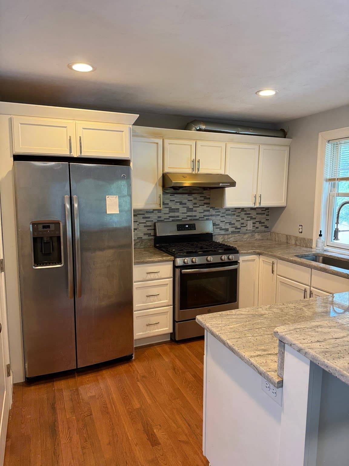Condominium at 2 Burncoat Hts # 2, Worcester MA 01606, Worcester, photo 17 of 42