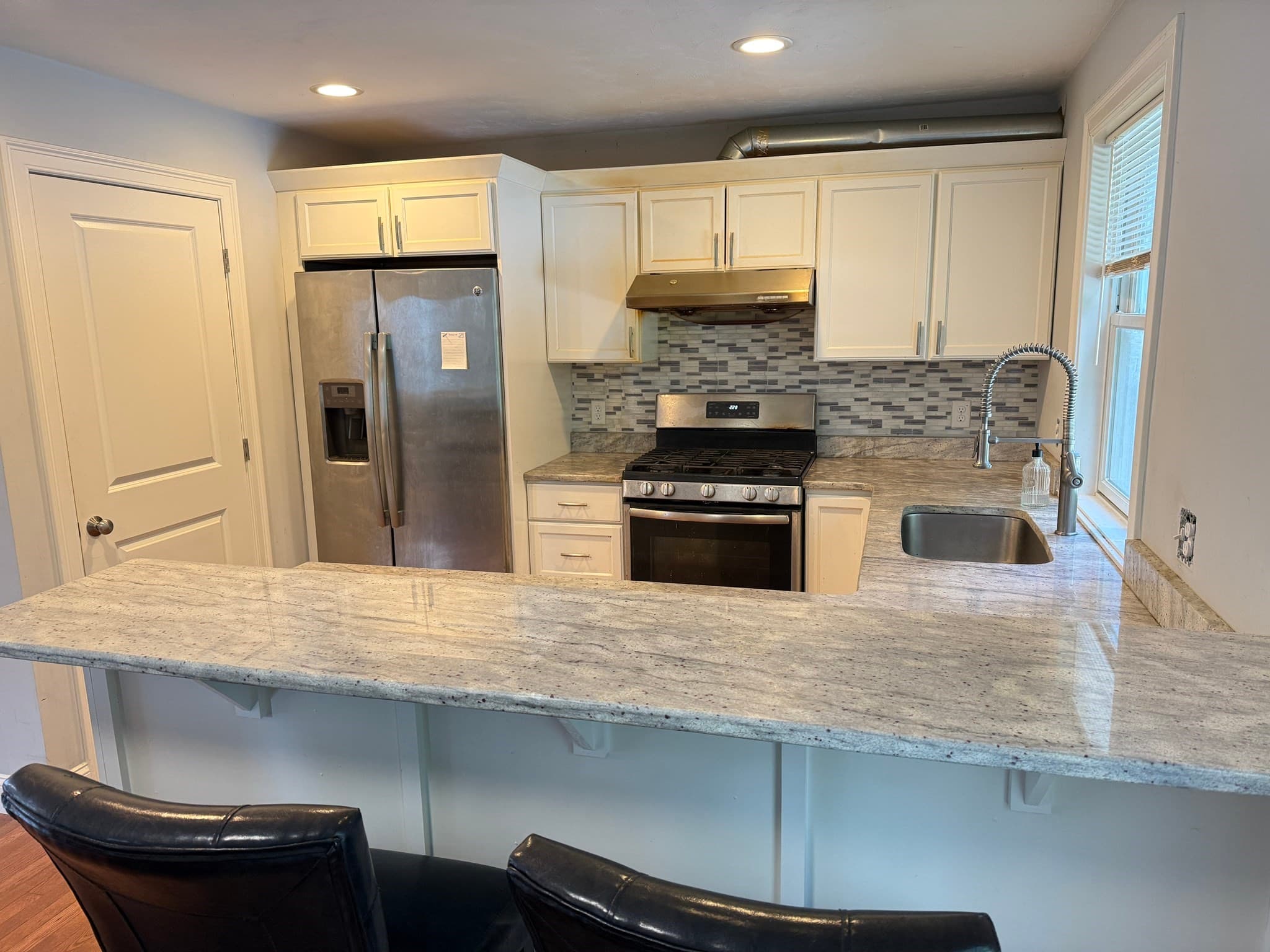 Condominium at 2 Burncoat Hts # 2, Worcester MA 01606, Worcester, photo 16 of 42
