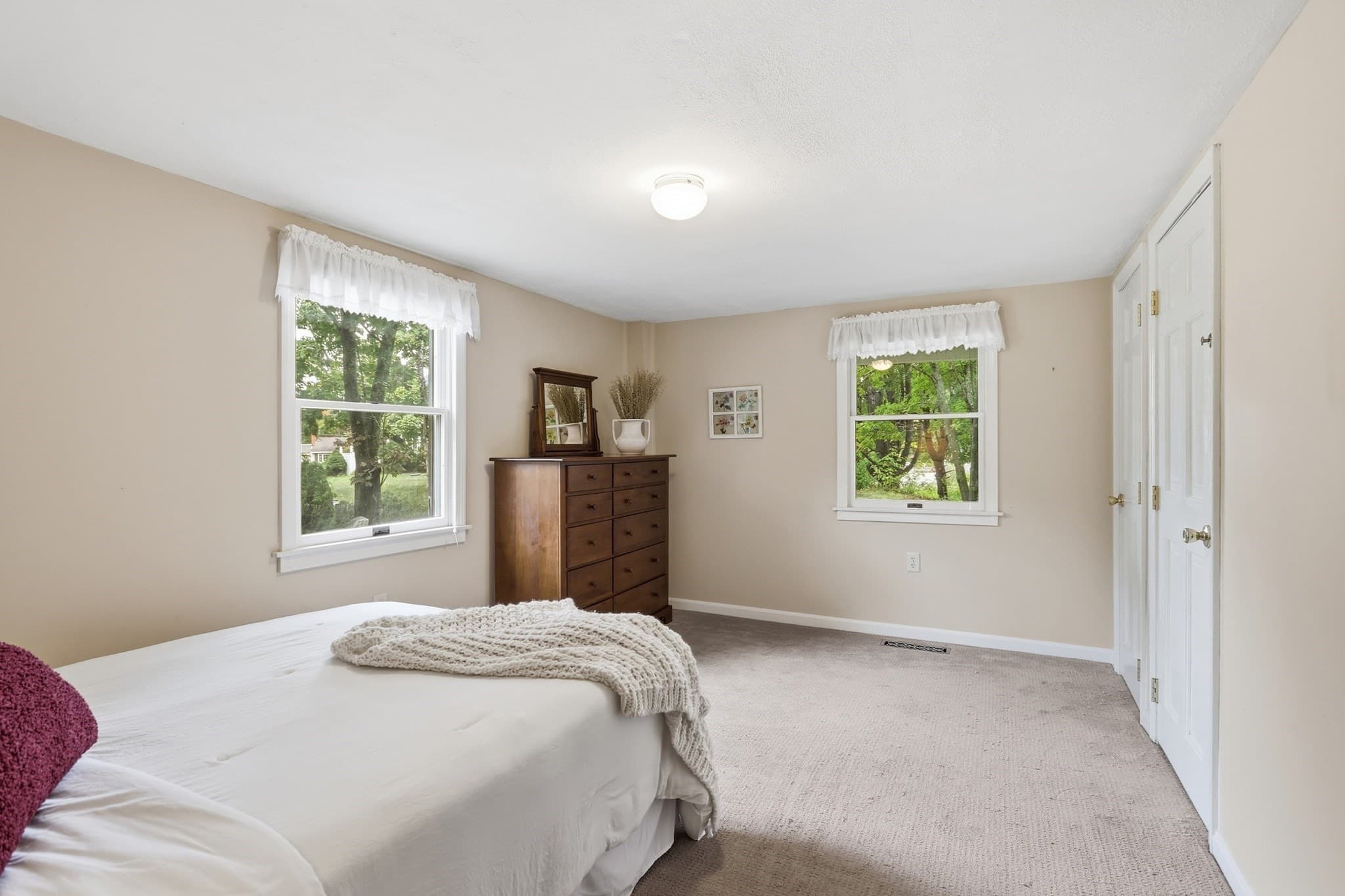 Single Family Residence at 5 Lowell Rd, Westford MA 01886, Westford, photo 19 of 32