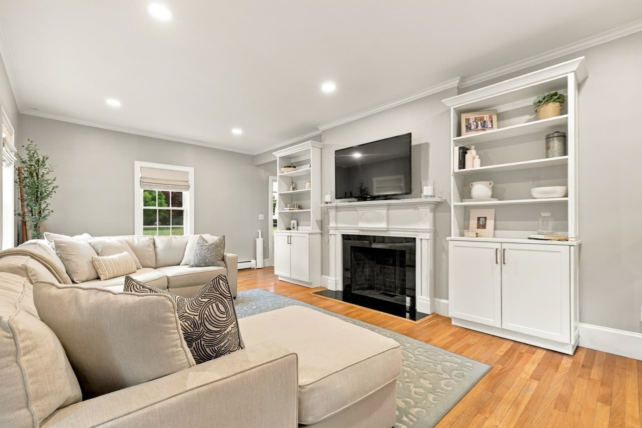 Single Family Residence at 6 Morse Rd, Wayland MA 01778, Wayland, photo 3 of 25