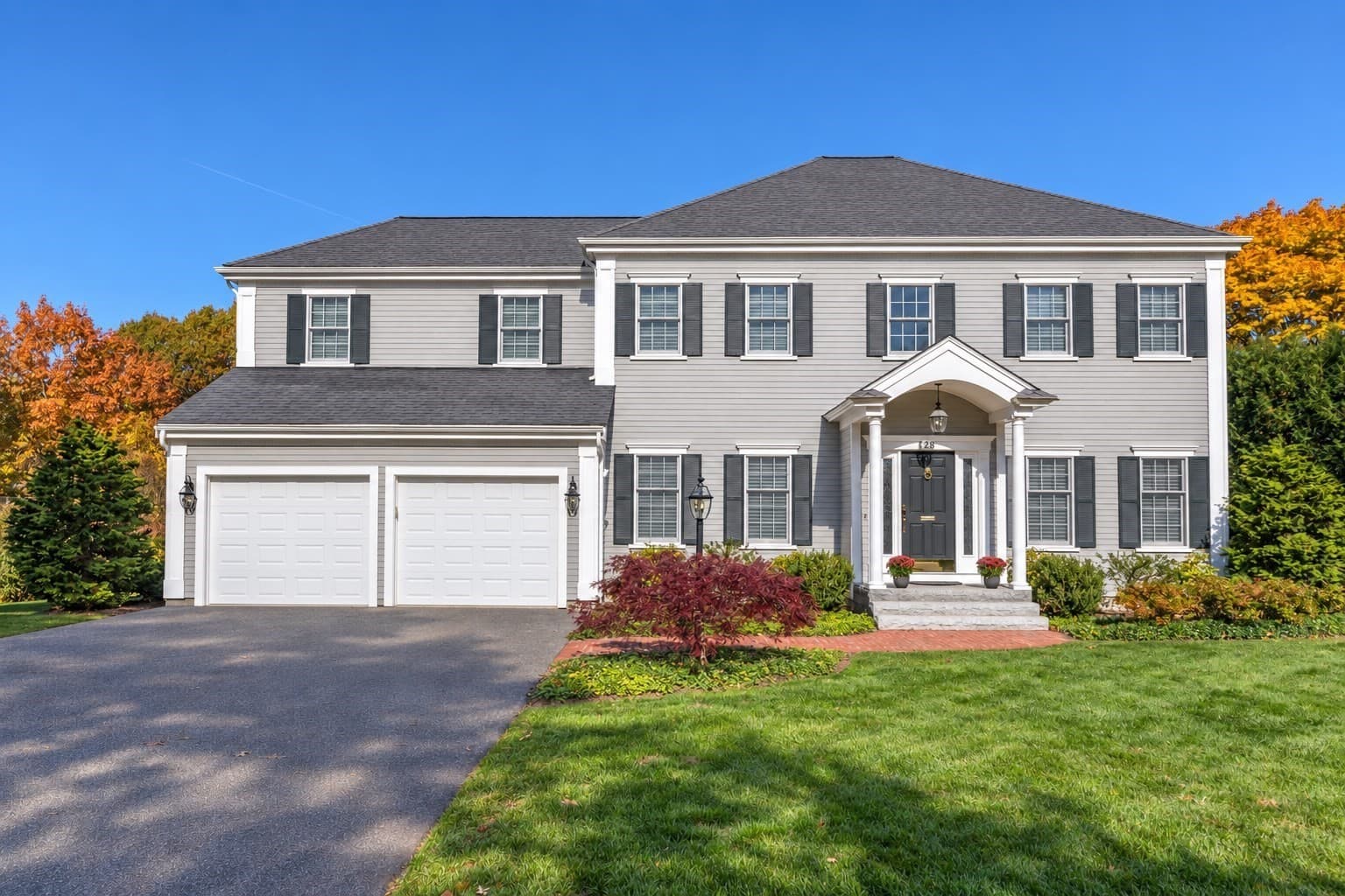 28 Jefferson Rd, Wellesley MA 02481