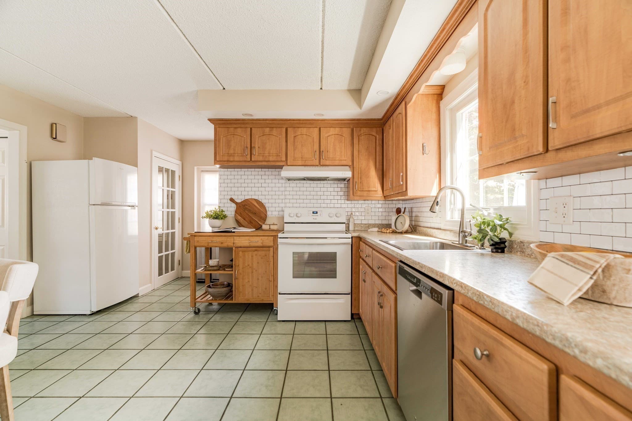 Condominium at 42 Salem St # A, Wakefield MA 01880, Wakefield, photo 10 of 29
