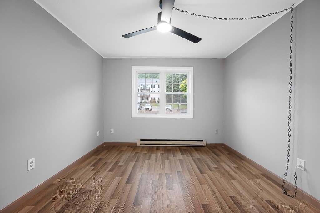 Condominium at 36A Gibbs St # 11, Worcester MA 01607, Worcester, photo 13 of 22