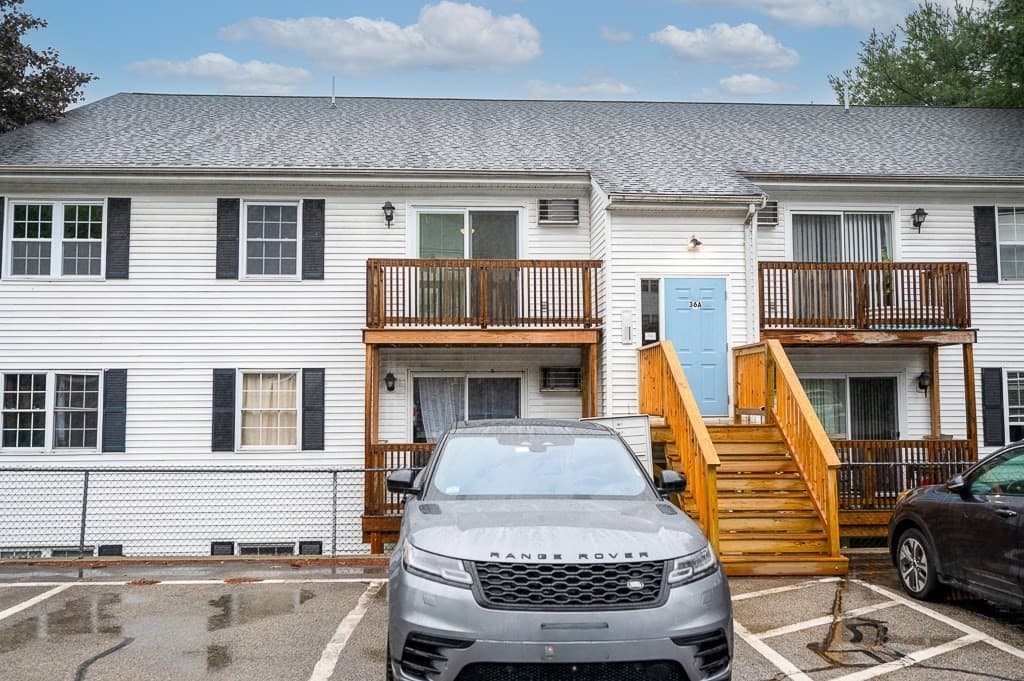 Condominium at 36A Gibbs St # 11, Worcester MA 01607, Worcester, photo 17 of 22