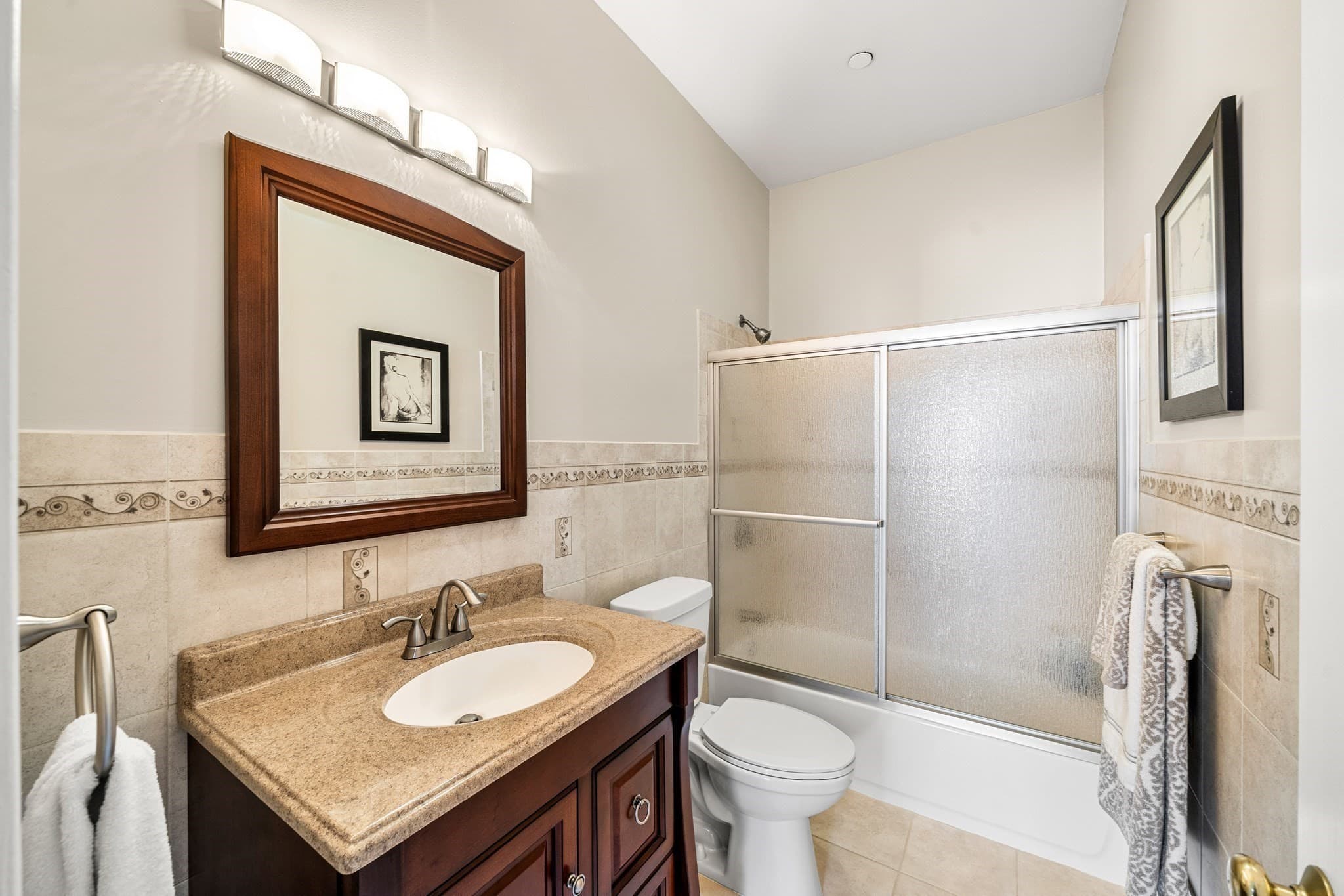 Single Family Residence at 1204 Broadway, Haverhill MA 01832, Haverhill, photo 16 of 38