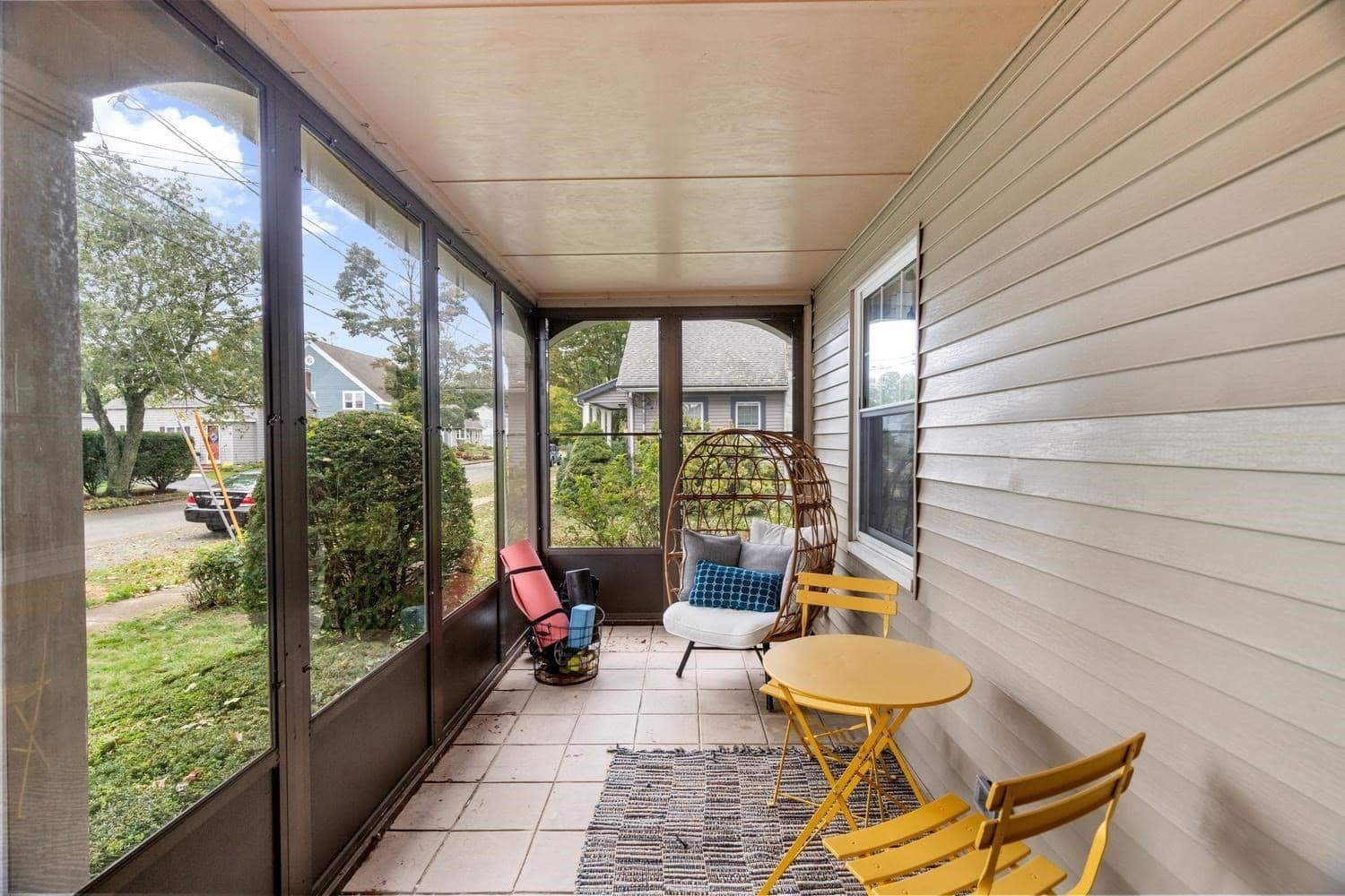 Single Family Residence at 67 Ellsworth Rd, Peabody MA 01960, Peabody, photo 5 of 32