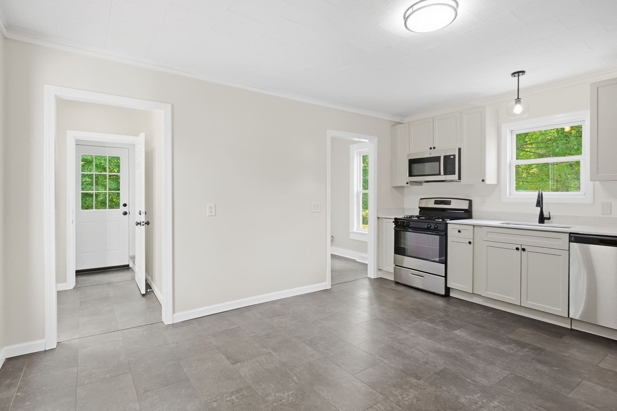 Multi Family at 74 S Maple St, Westfield MA 01085, Westfield, photo 12 of 38