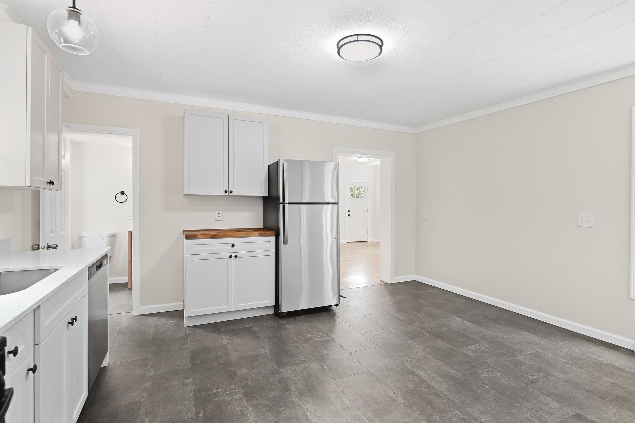 Multi Family at 74 S Maple St, Westfield MA 01085, Westfield, photo 11 of 38