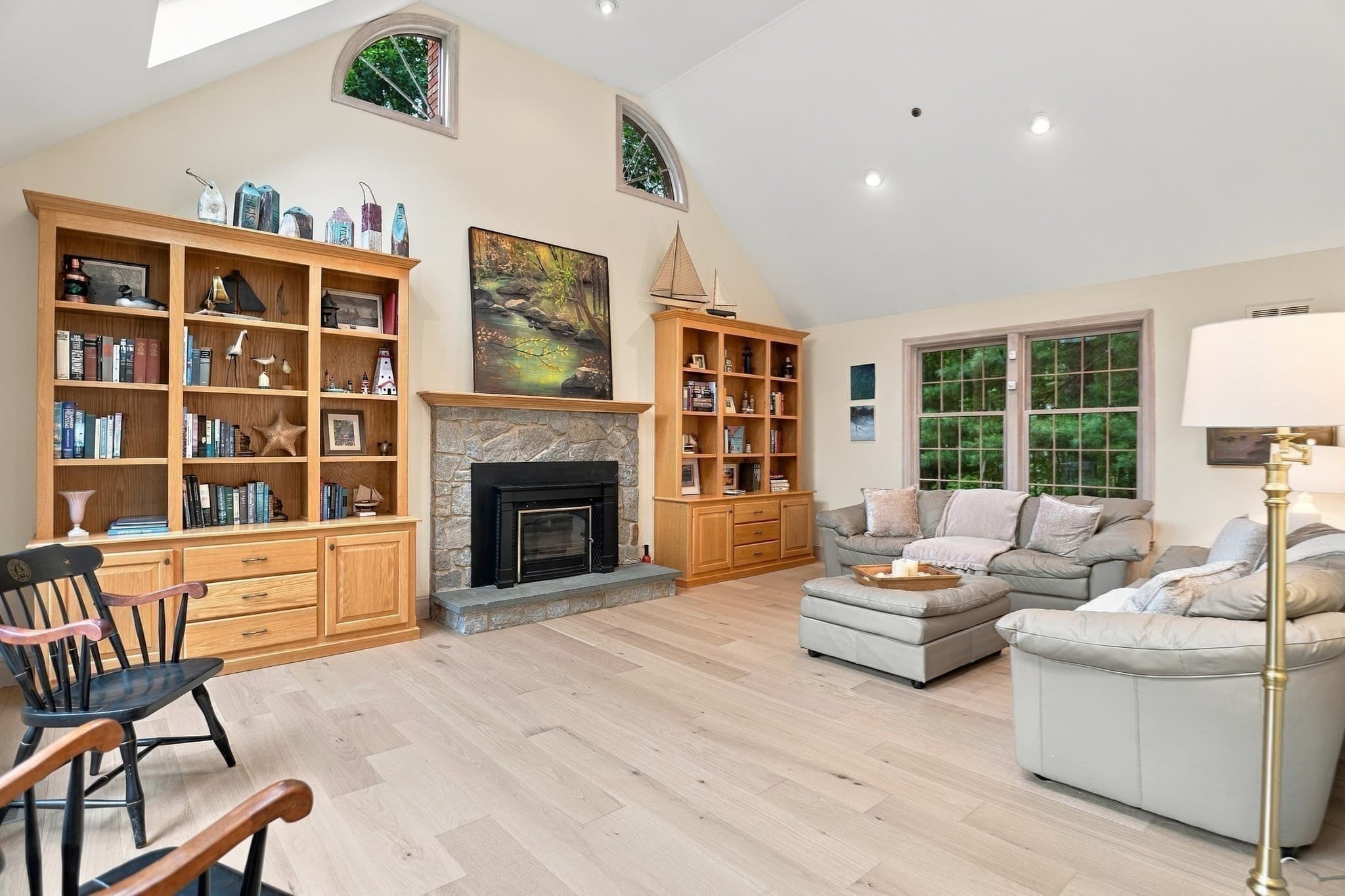 Single Family Residence at 9 Fox Run Dr, Haverhill MA 01832, Haverhill, photo 10 of 42