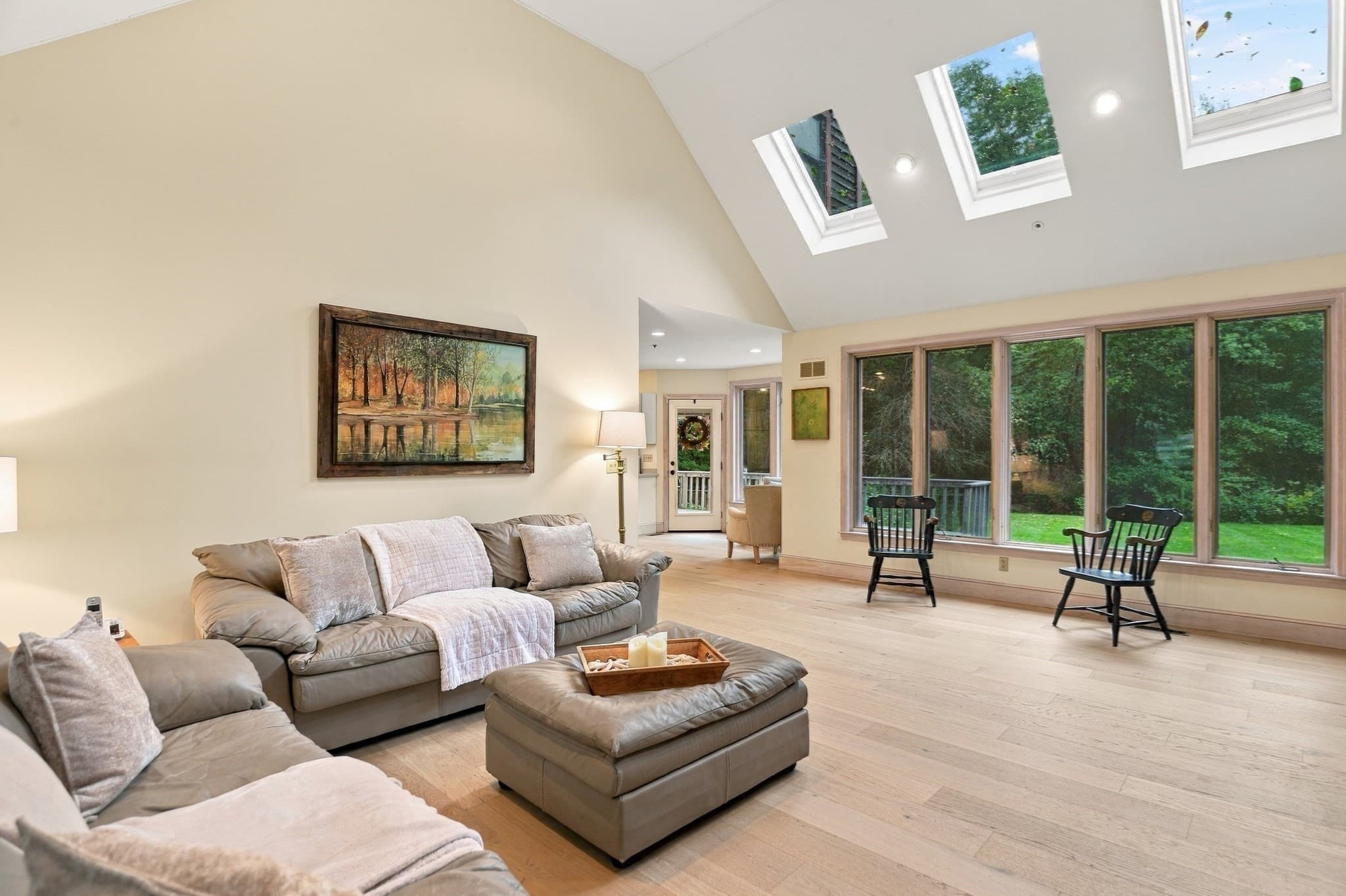 Single Family Residence at 9 Fox Run Dr, Haverhill MA 01832, Haverhill, photo 14 of 42
