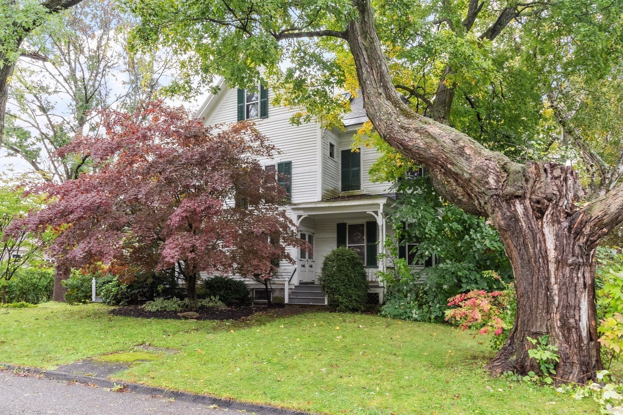 Single Family Residence at 27 Cherry St., Gardner MA 01440, Gardner, photo 3 of 42