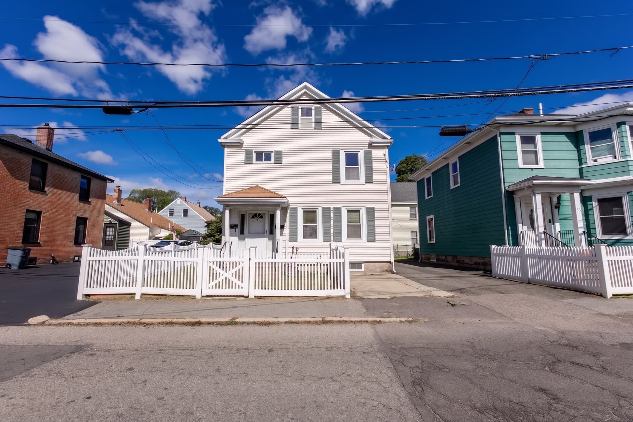 2 Family - 2 Units Up/Down at 31 Central Street, Waltham MA 02453, Waltham, photo 4 of 39