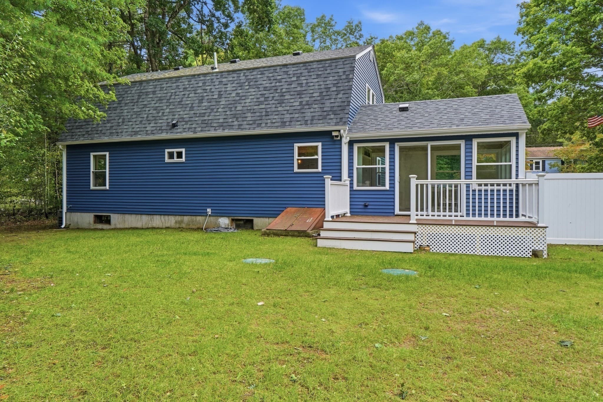 Single Family Residence at 78 Old Farm Rd, Mansfield MA 02048, Mansfield, photo 36 of 41