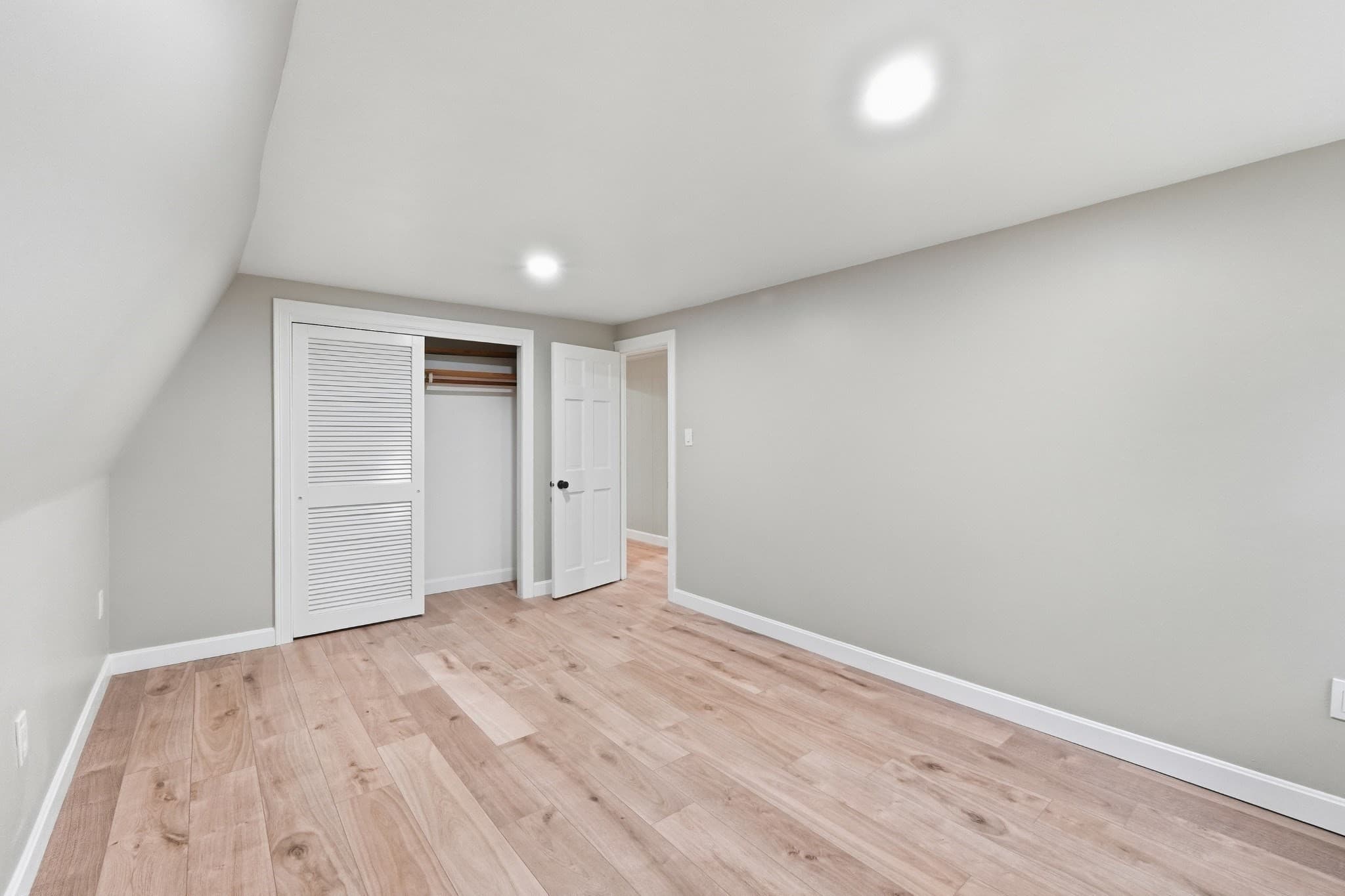 Single Family Residence at 78 Old Farm Rd, Mansfield MA 02048, Mansfield, photo 34 of 41