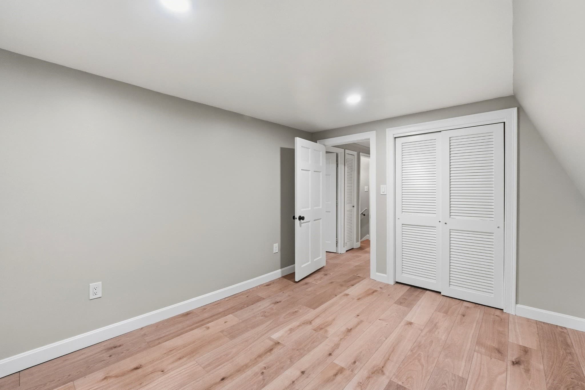 Single Family Residence at 78 Old Farm Rd, Mansfield MA 02048, Mansfield, photo 31 of 41