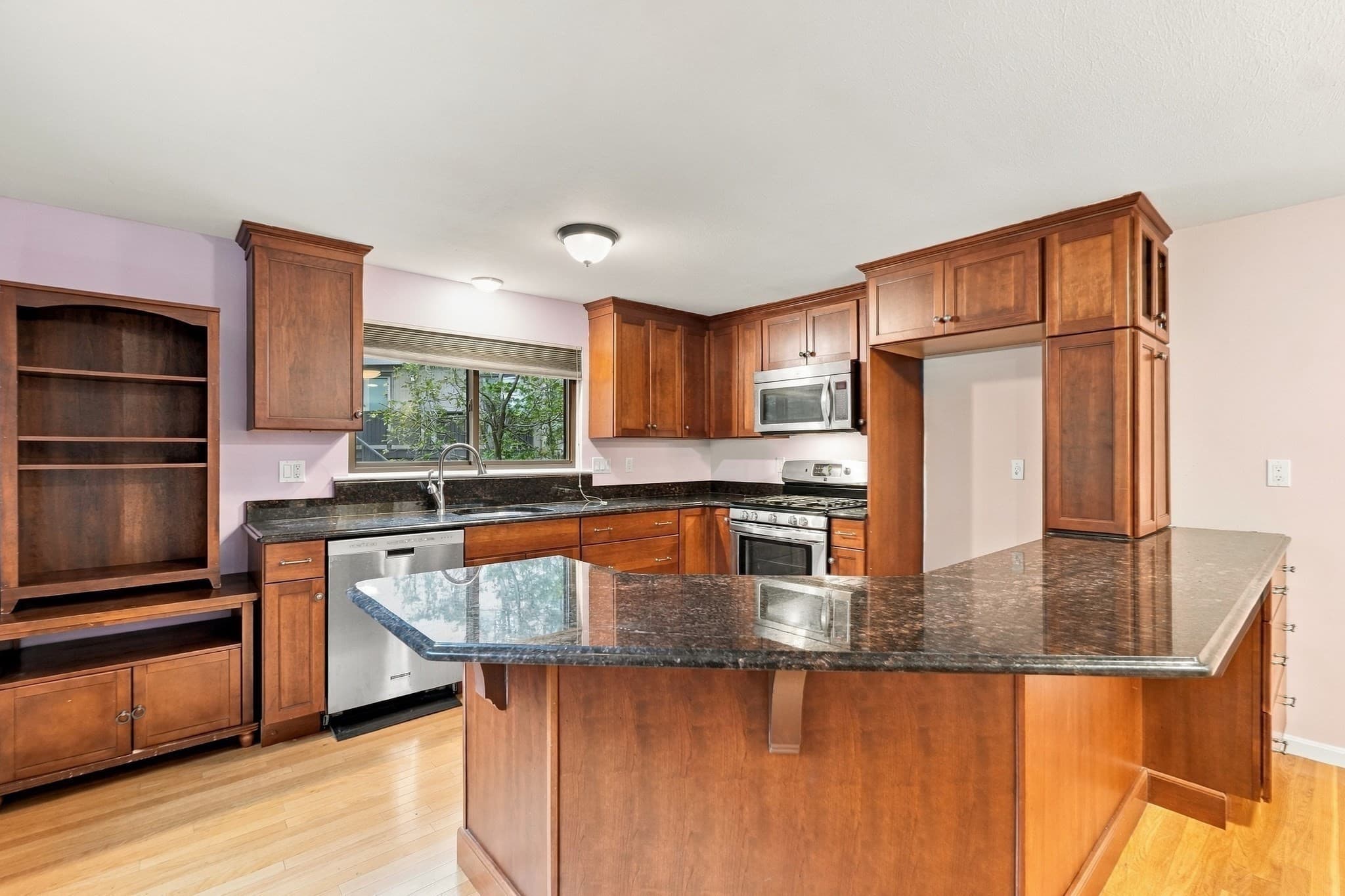 203 Leland Farm Road # 203, Ashland MA 01721
