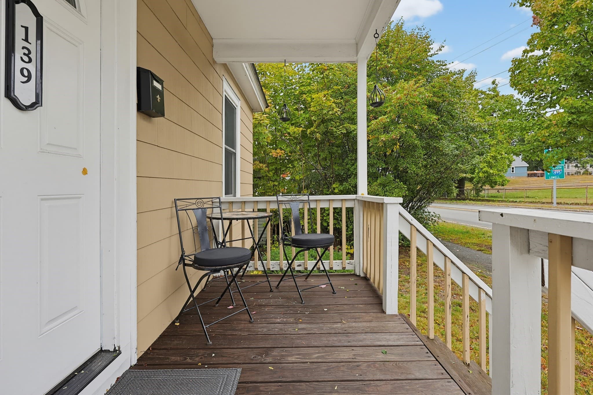 Single Family Residence at 139 Massachusetts Ave, North Andover MA 01845, North Andover, photo 3 of 34