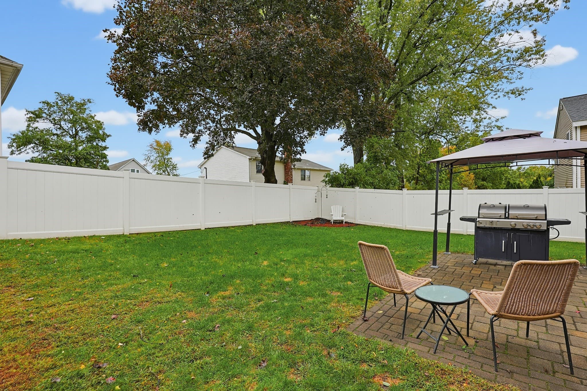 Single Family Residence at 139 Massachusetts Ave, North Andover MA 01845, North Andover, photo 31 of 34