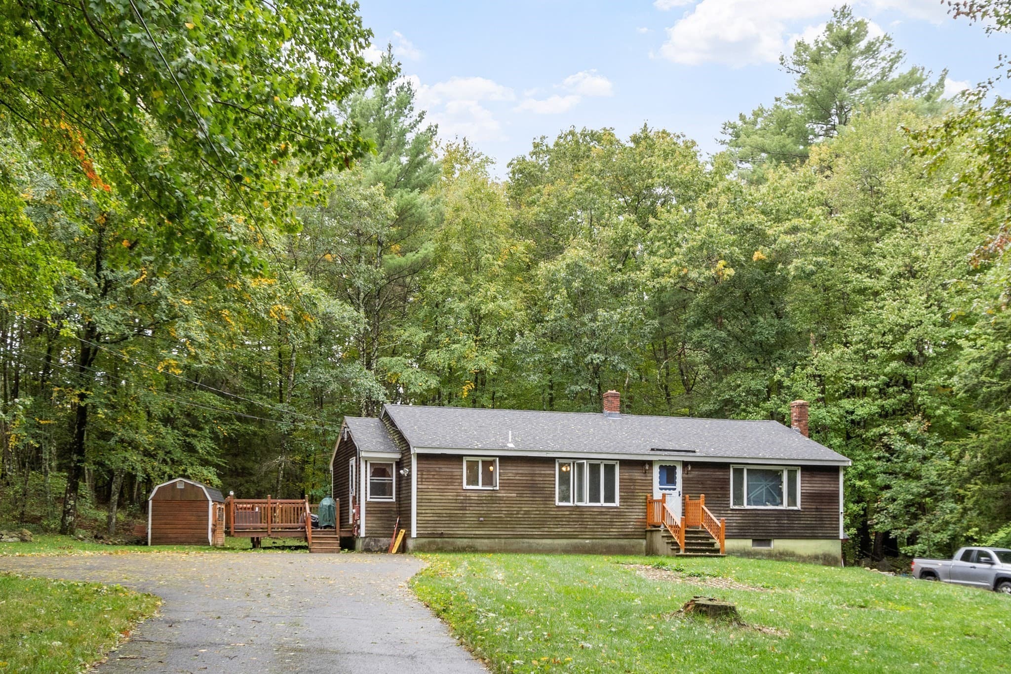 91 Searle Street, Georgetown MA 01833