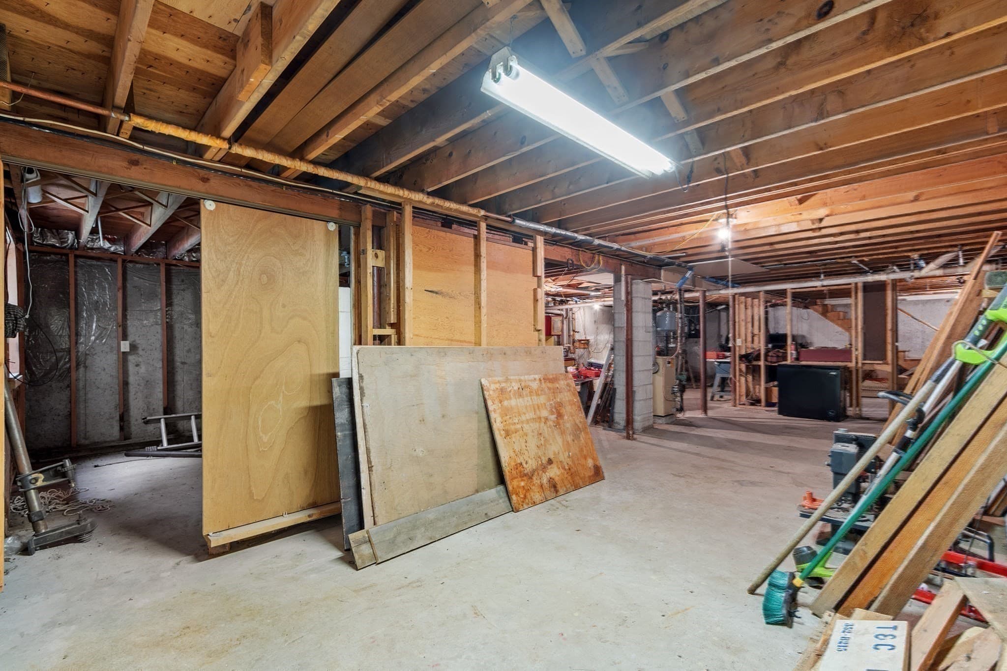 Single Family Residence at 91 Searle Street, Georgetown MA 01833, Georgetown, photo 30 of 37