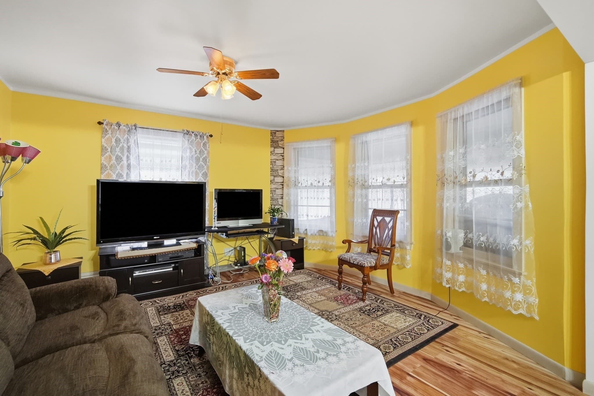 Single Family Residence at 96 Stewart St, Chicopee MA 01020, Chicopee, photo 17 of 38