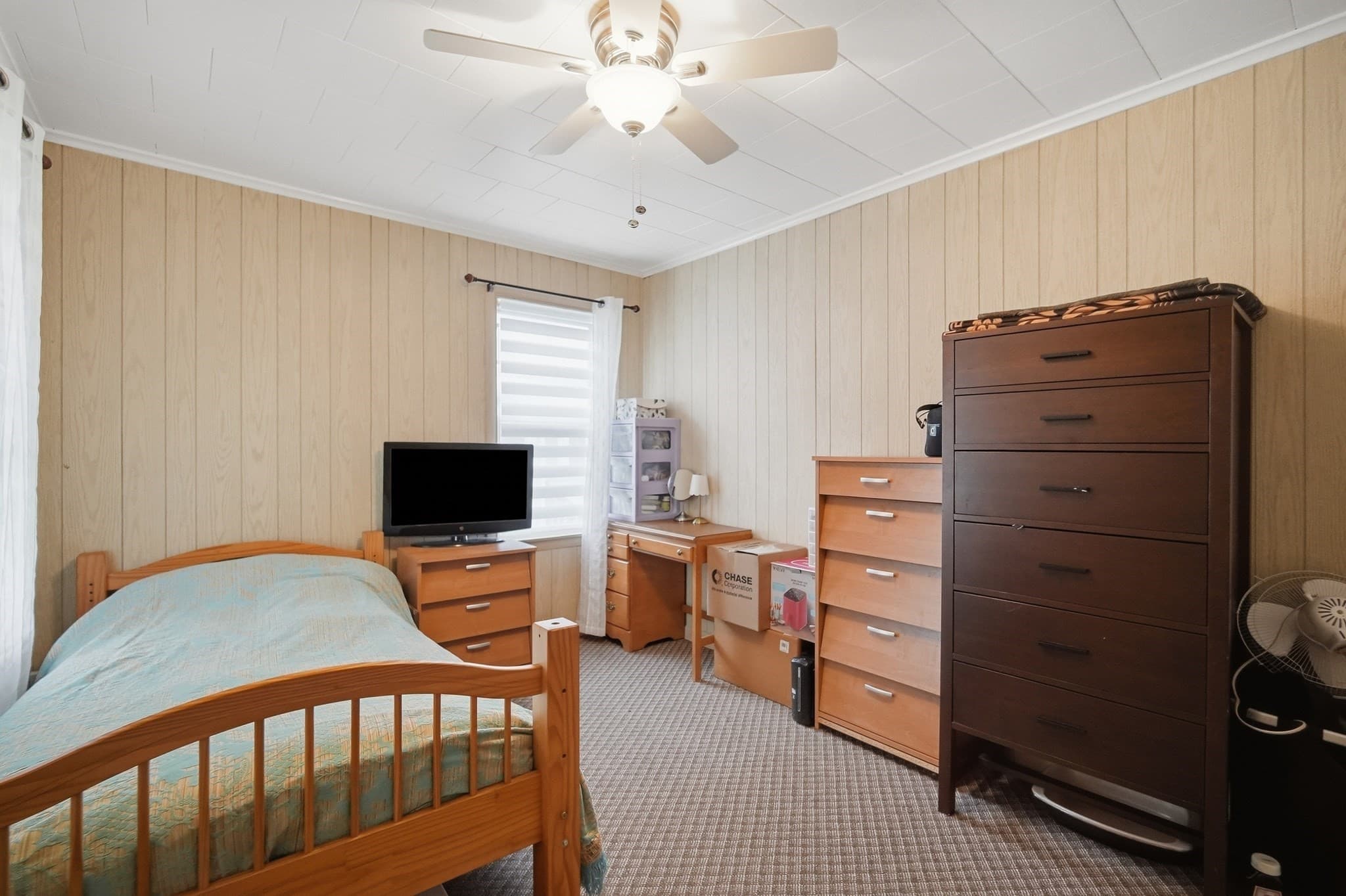 Single Family Residence at 96 Stewart St, Chicopee MA 01020, Chicopee, photo 26 of 38