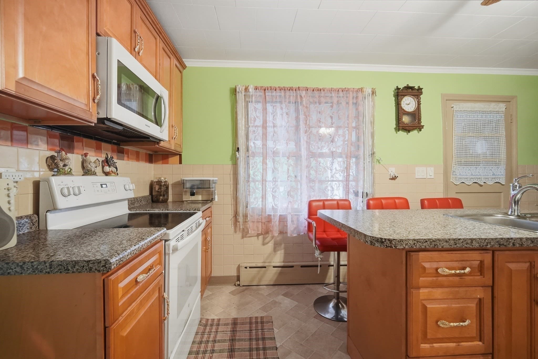 Single Family Residence at 96 Stewart St, Chicopee MA 01020, Chicopee, photo 7 of 38