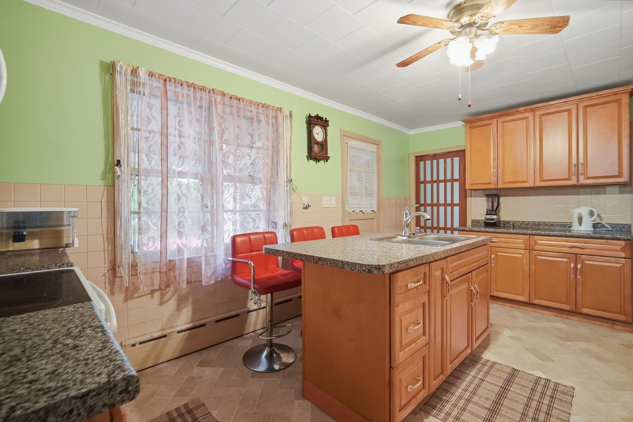 Single Family Residence at 96 Stewart St, Chicopee MA 01020, Chicopee, photo 5 of 38