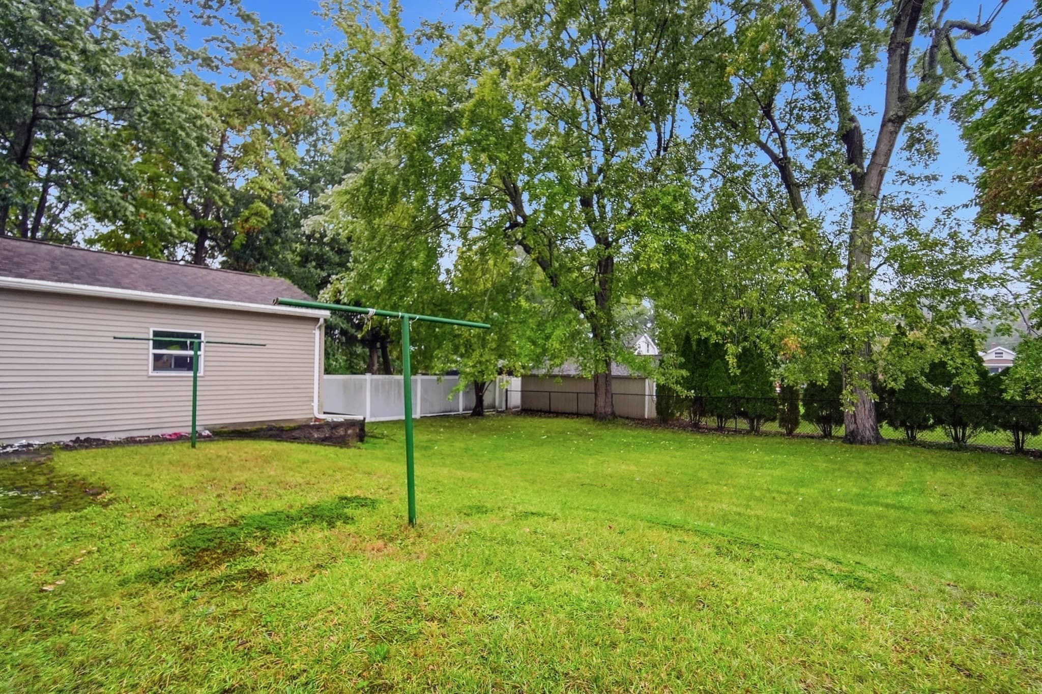 Single Family Residence at 96 Stewart St, Chicopee MA 01020, Chicopee, photo 34 of 38