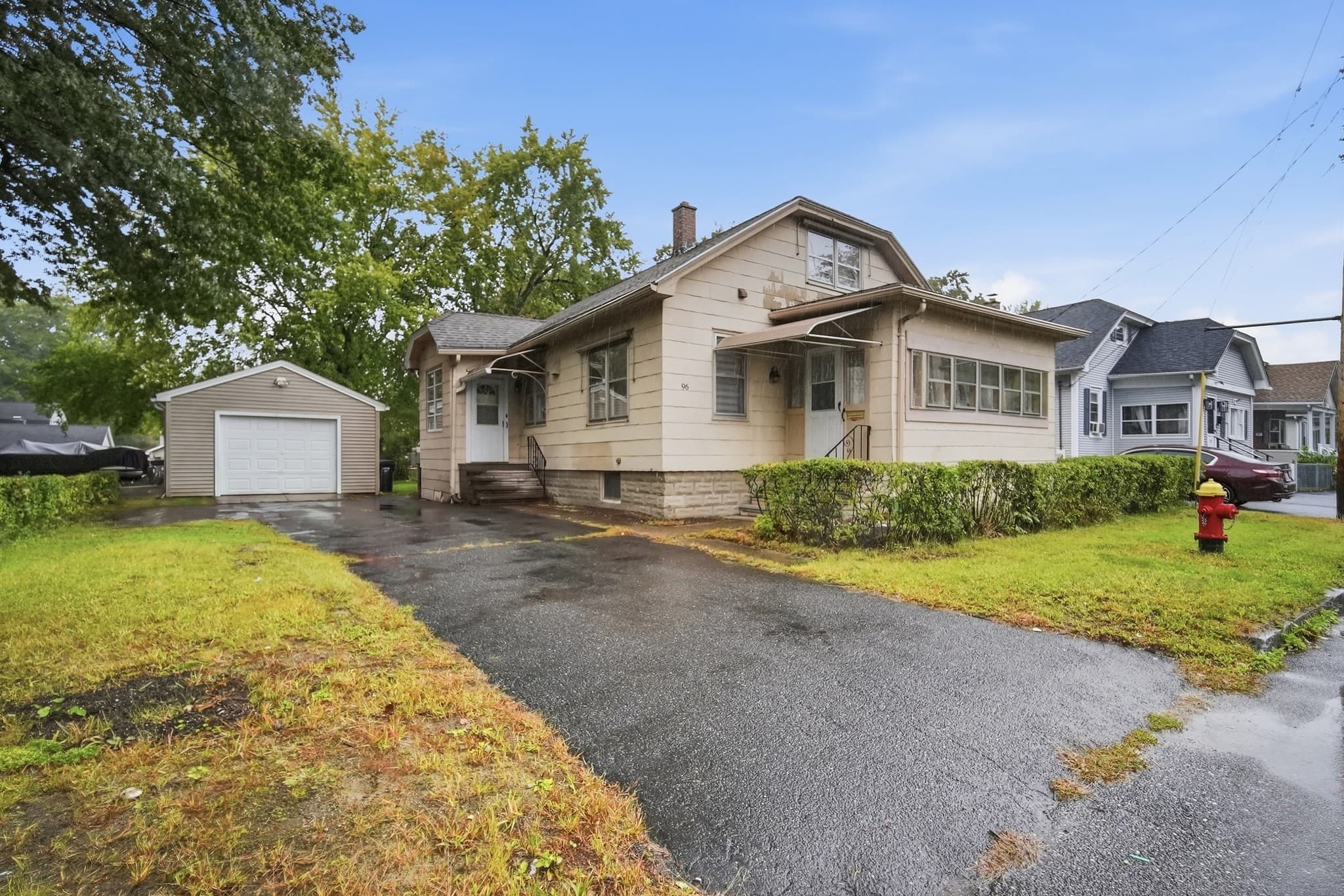 Single Family Residence at 96 Stewart St, Chicopee MA 01020, Chicopee, photo 4 of 38