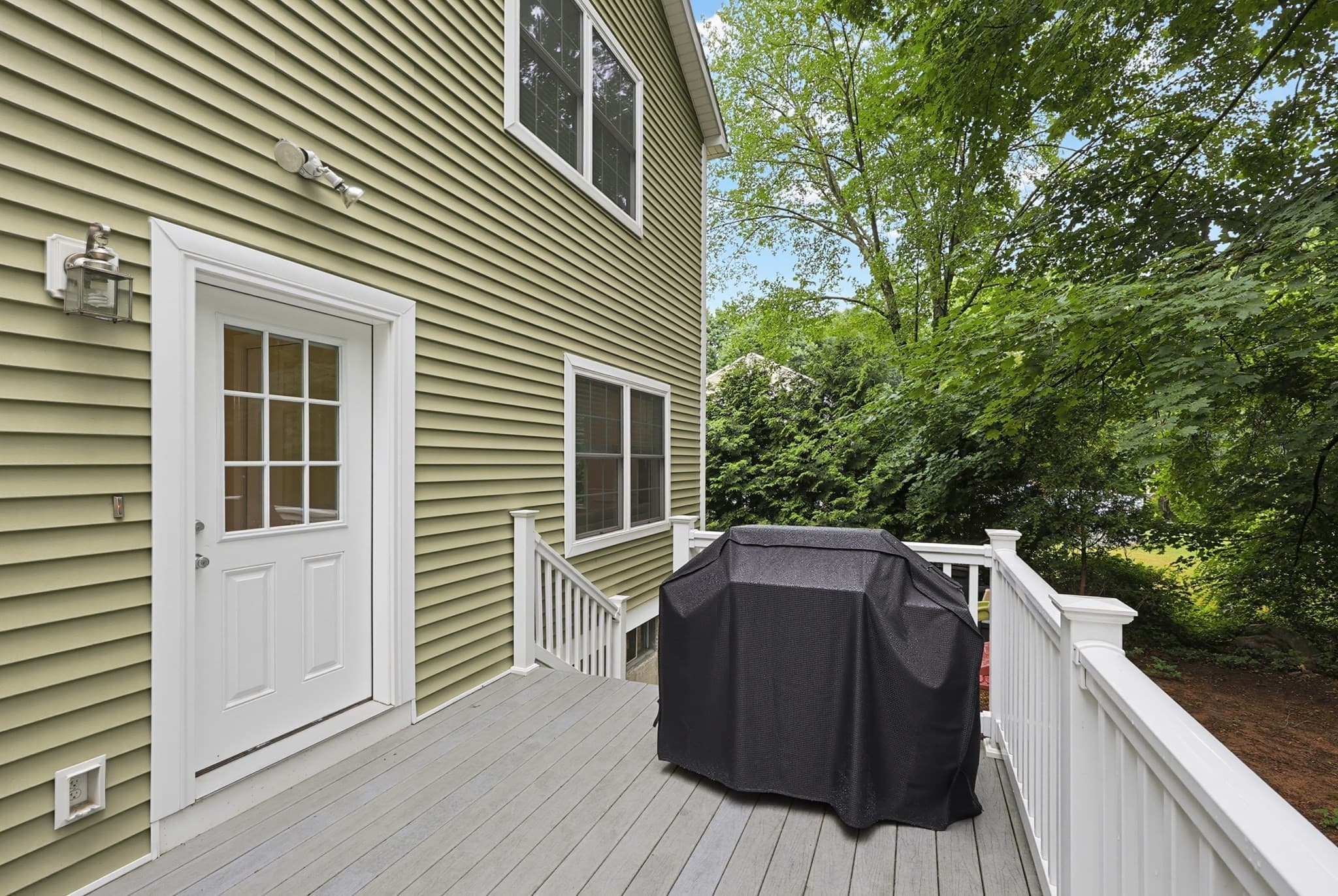 Single Family Residence at 109 Bear Hill Rd, Cumberland RI 02864, Cumberland, photo 28 of 32