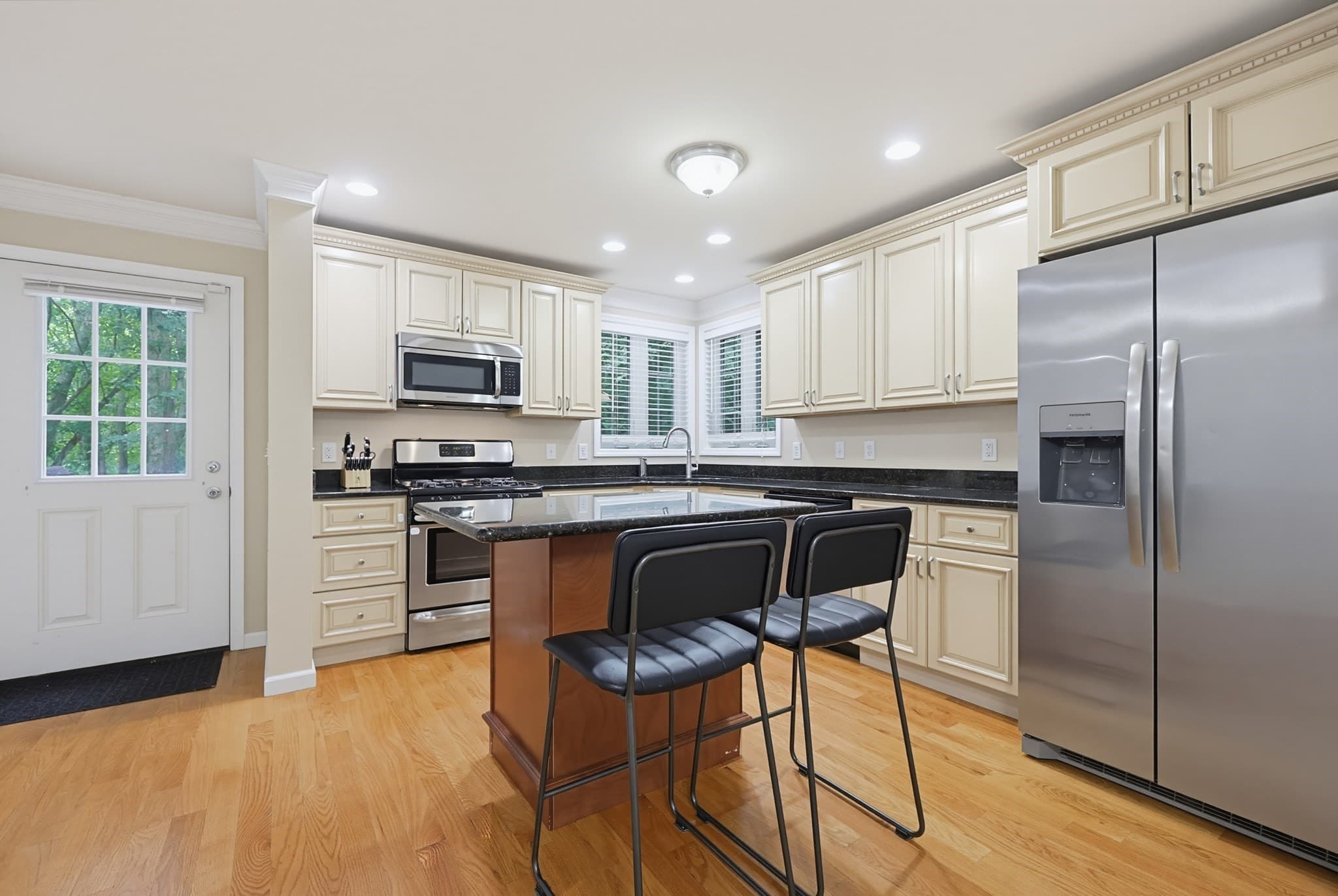 Single Family Residence at 109 Bear Hill Rd, Cumberland RI 02864, Cumberland, photo 9 of 32