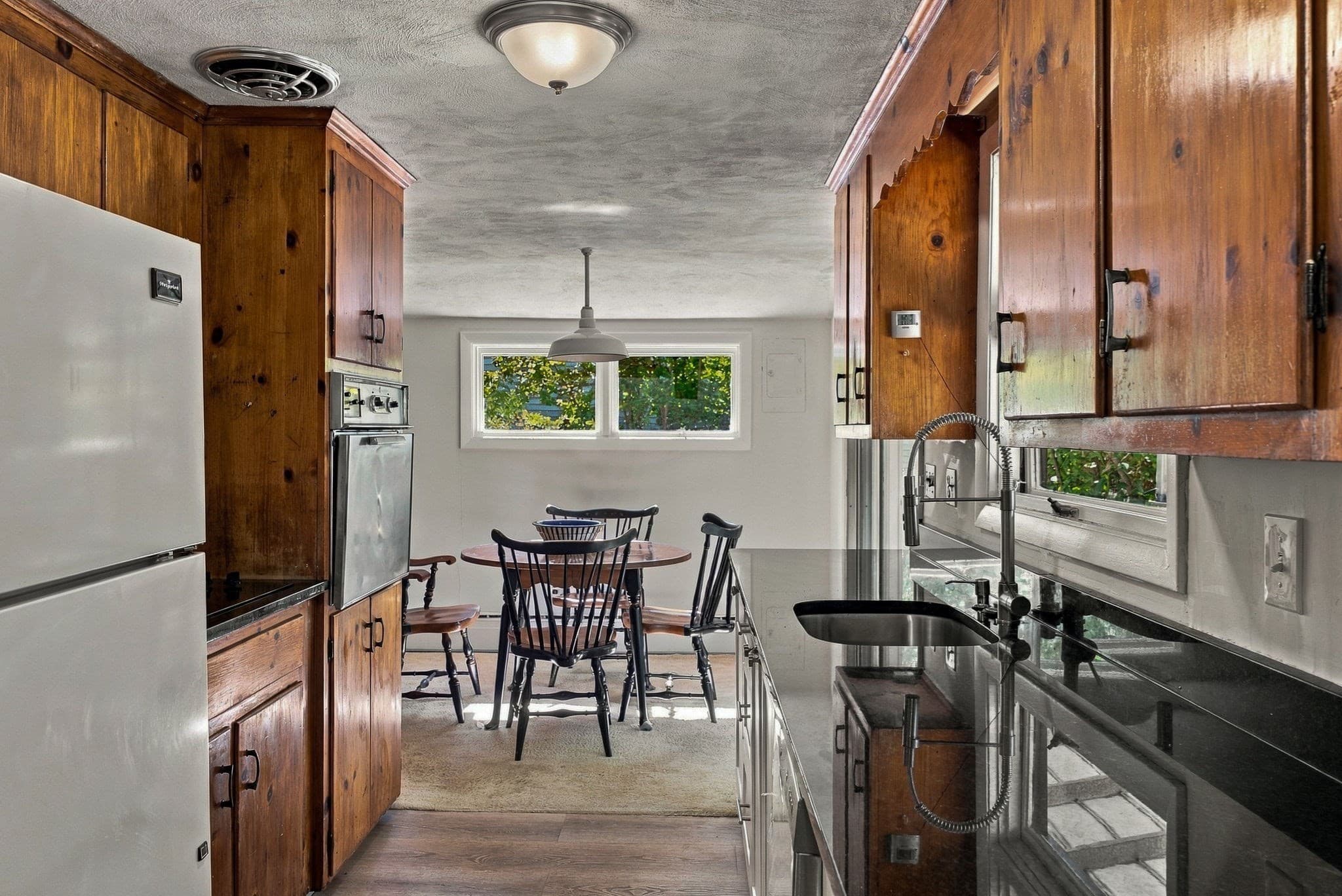 Single Family Residence at 39 Sylvan Ave, Wakefield MA 01880, Wakefield, photo 14 of 27