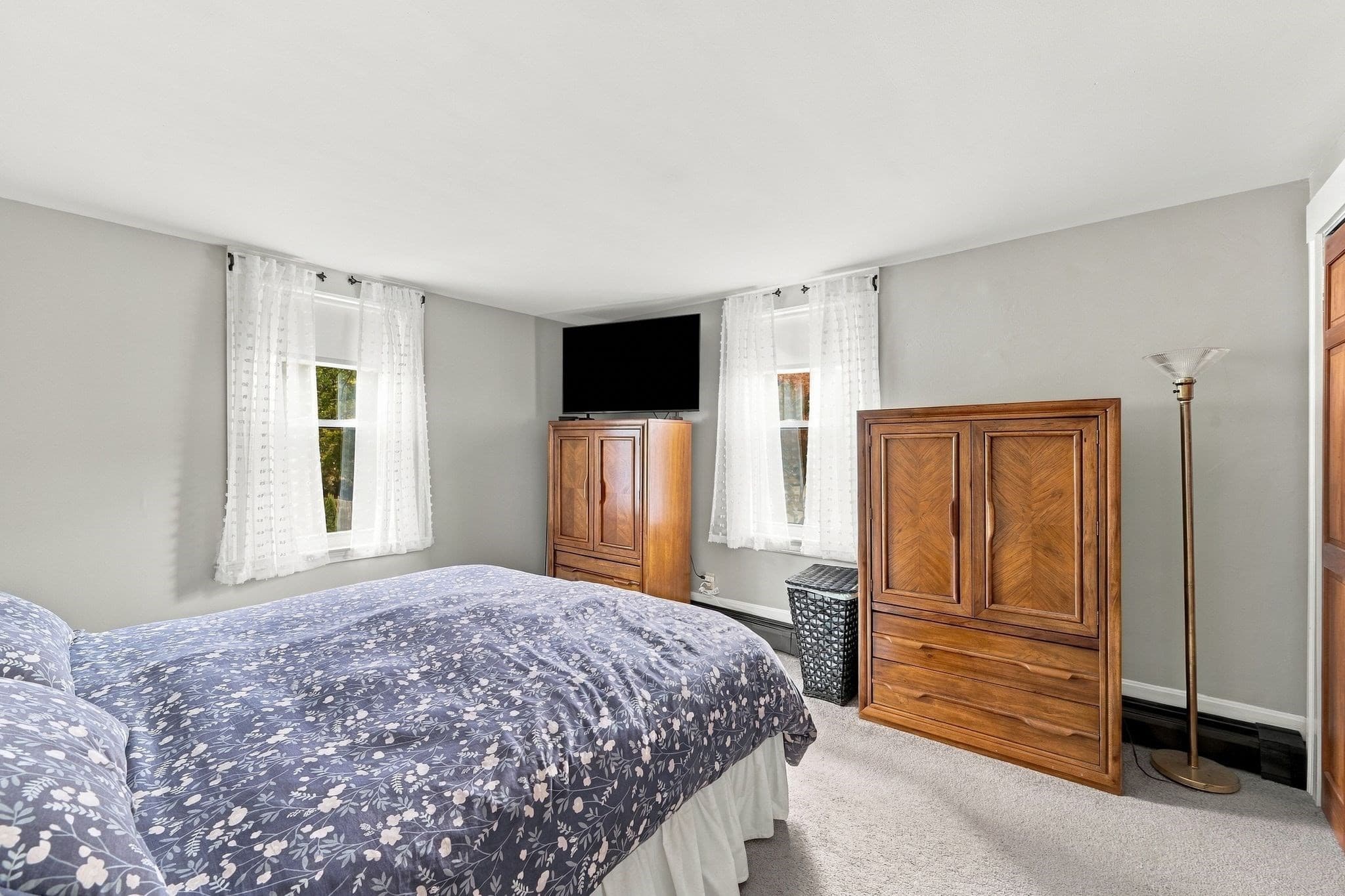 Single Family Residence at 76 Haseltine St, Haverhill MA 01835, Haverhill, photo 28 of 42