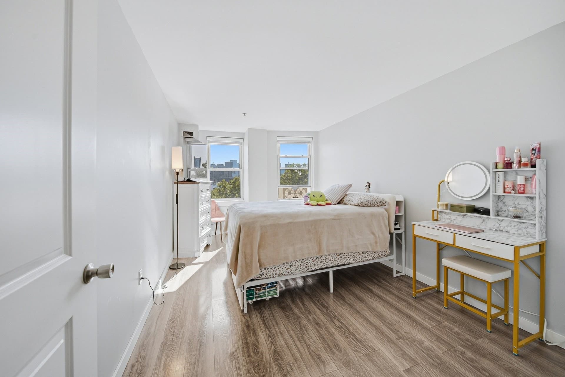 Condominium at 113 Sumner St # 42, Boston MA 02128, Boston, photo 18 of 33